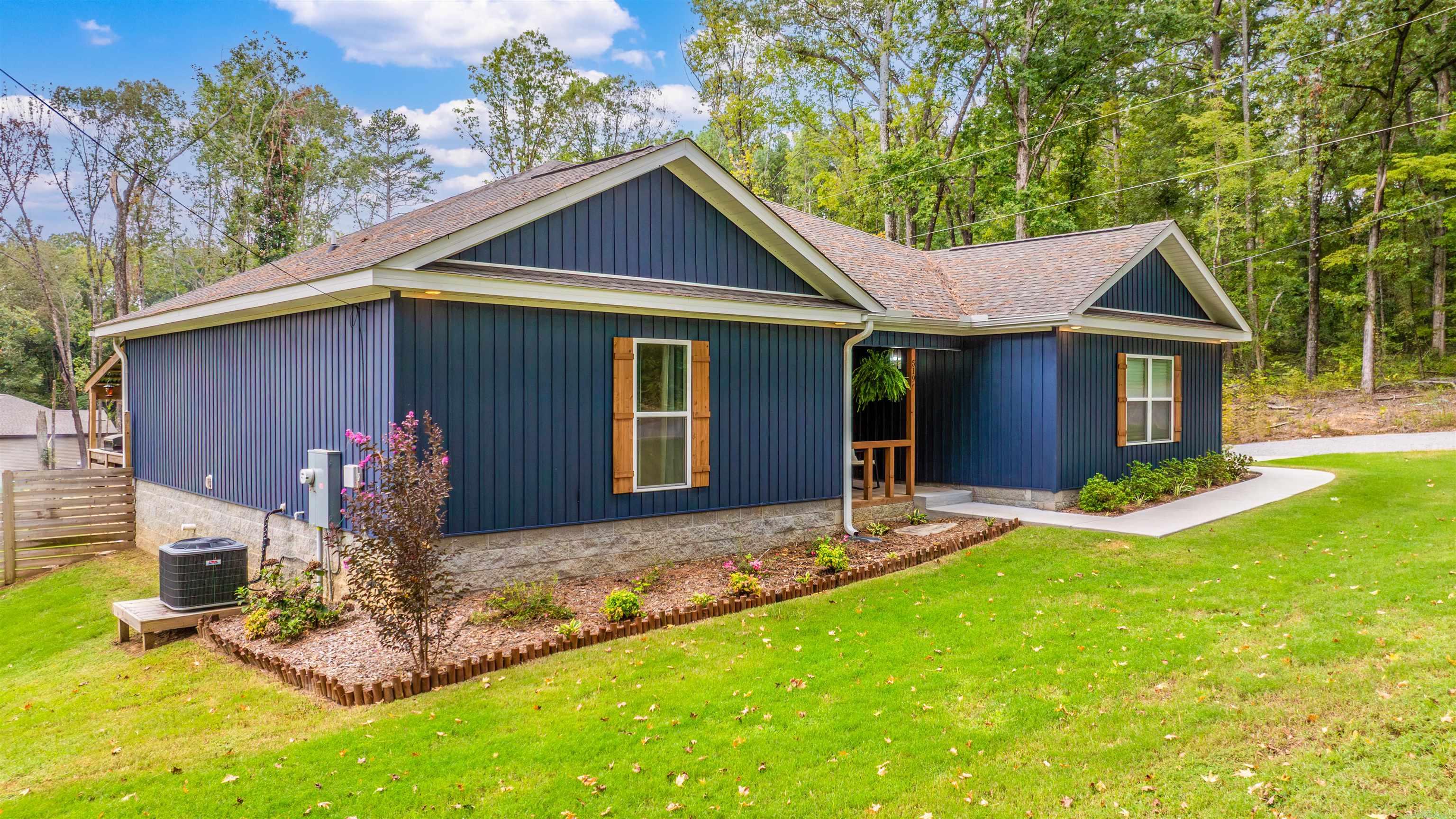 HILLCREST ADDITION - Residential