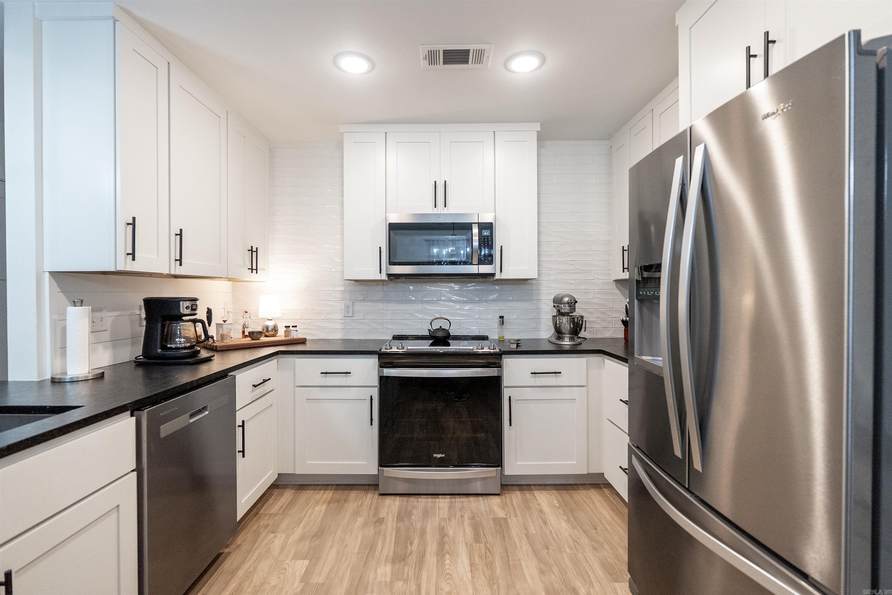 HILLCREST ADDITION - Residential