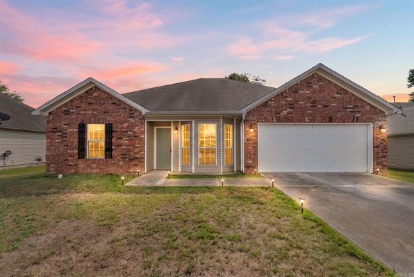 315 LAMPLIGHTER DR, BENTON, AR 72015 - Image 893e2e1c9c63b631ee8fceb1ab5421d7/3961697794