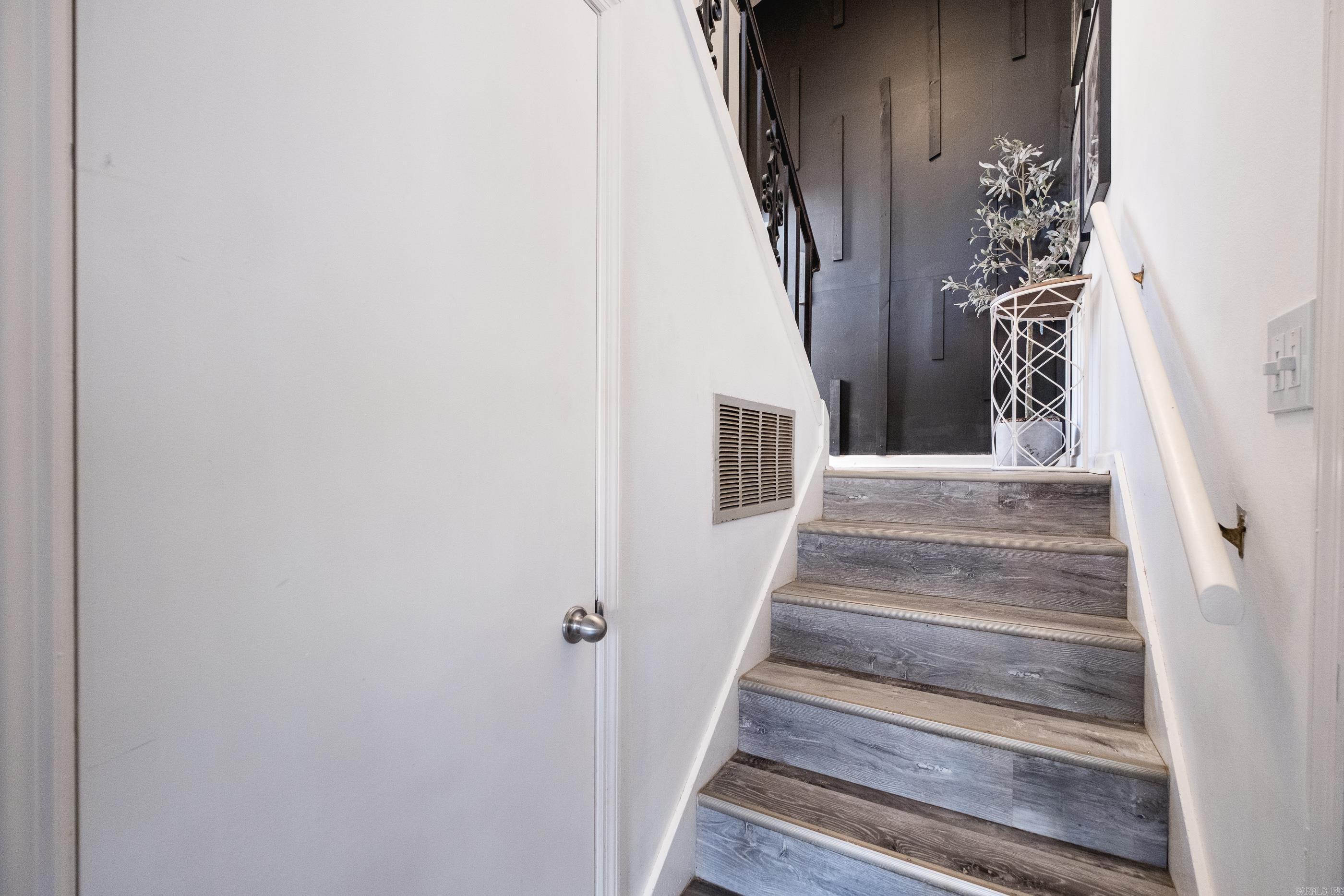 ECHO VALLEY - Residential