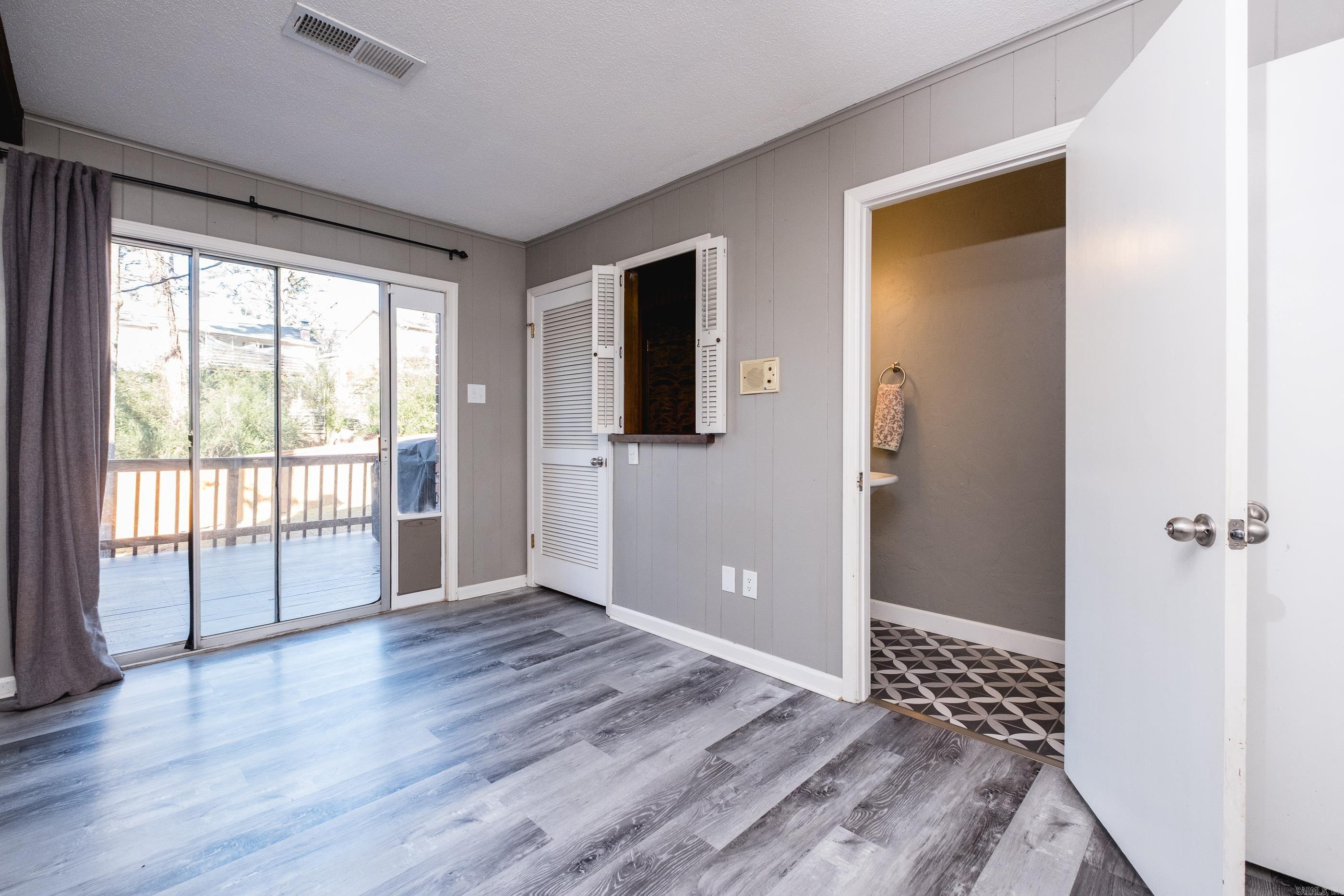 ECHO VALLEY - Residential