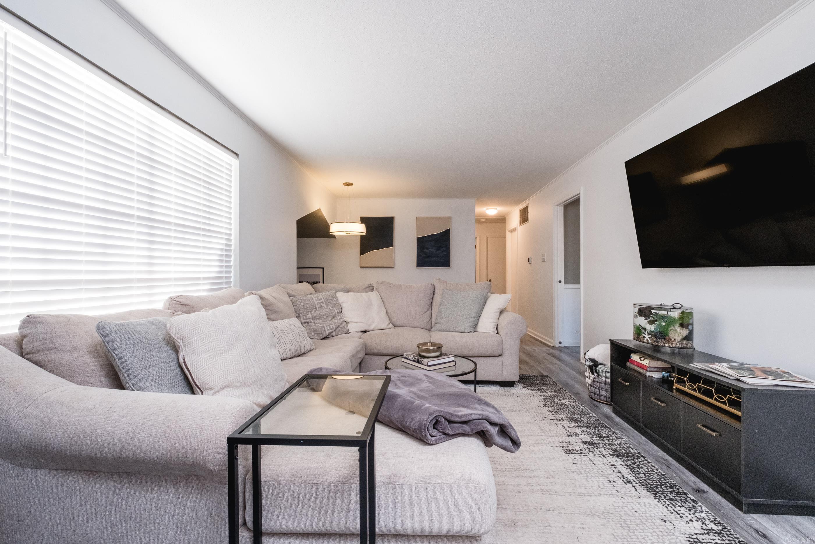 ECHO VALLEY - Residential