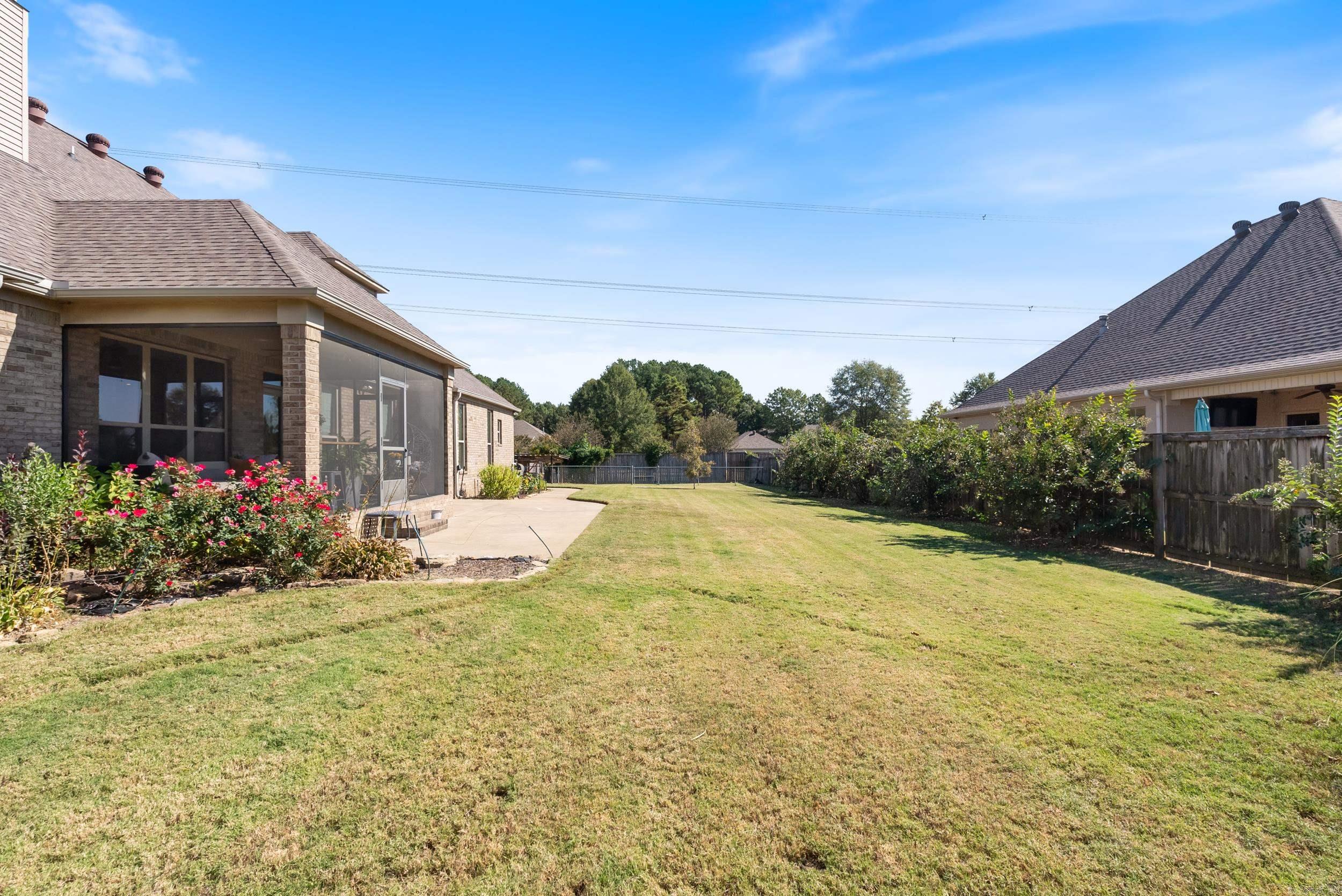 FIELDSTONE - Residential