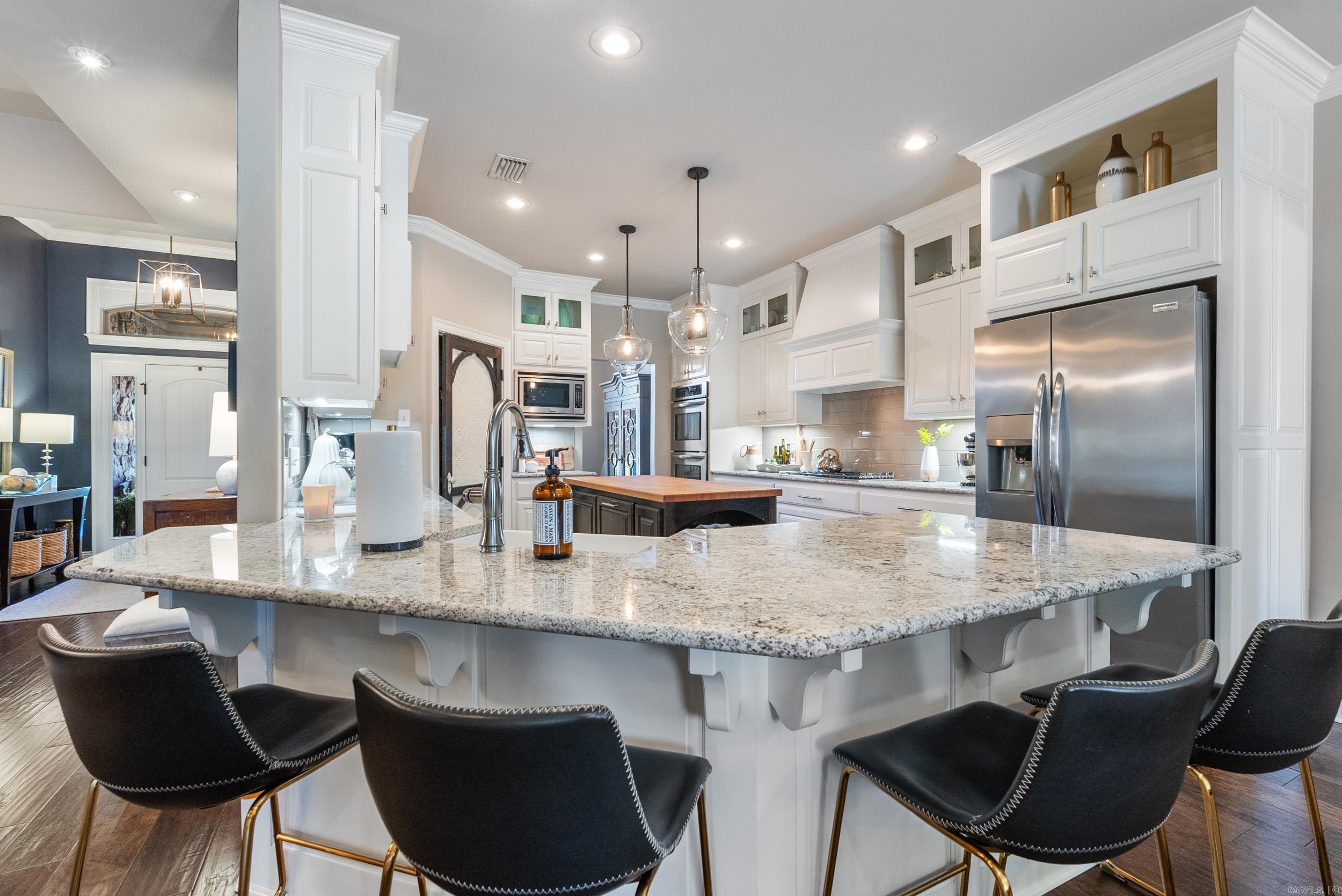 FIELDSTONE - Residential