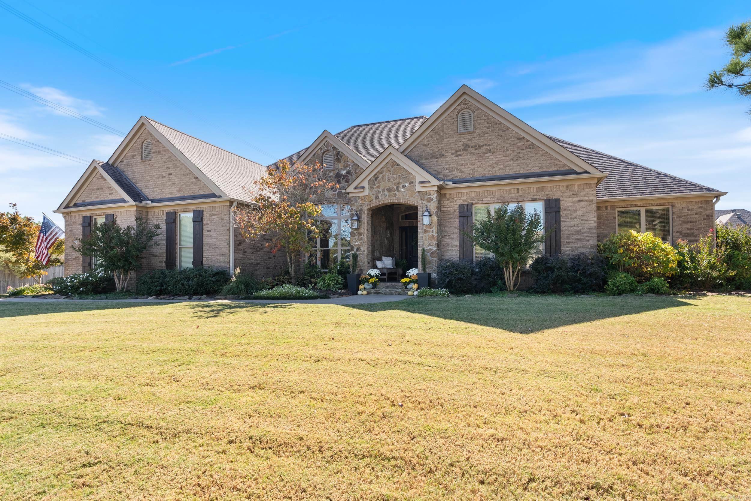 FIELDSTONE - Residential