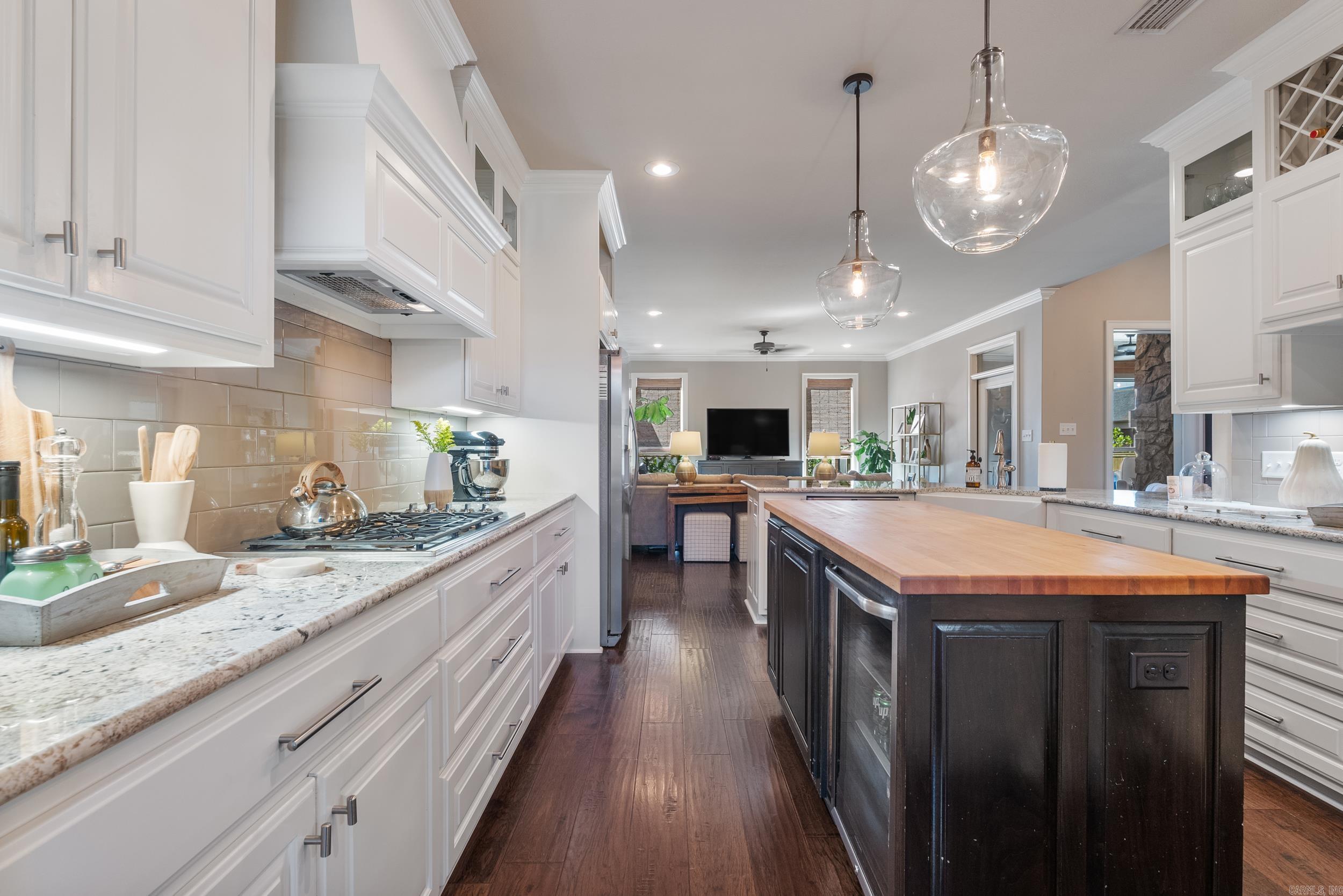 FIELDSTONE - Residential
