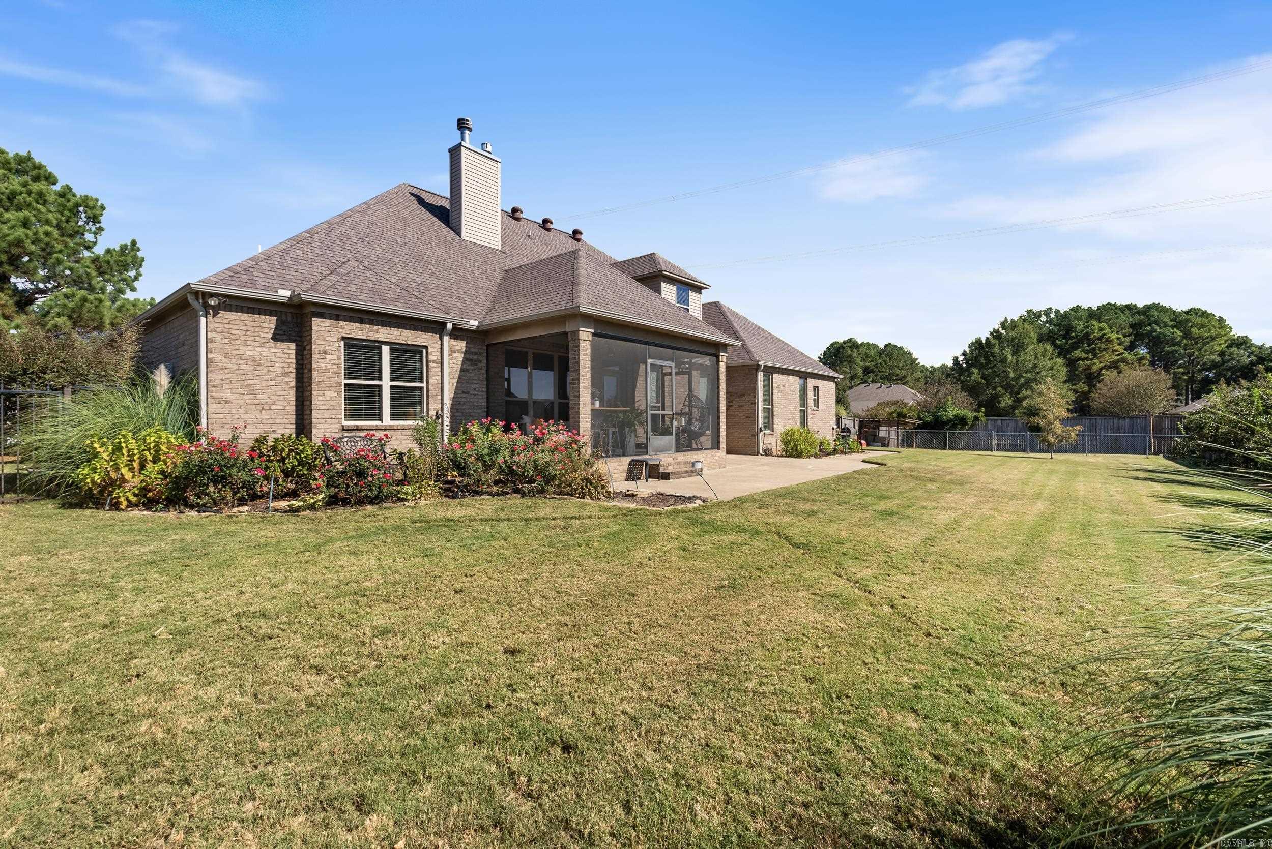 FIELDSTONE - Residential