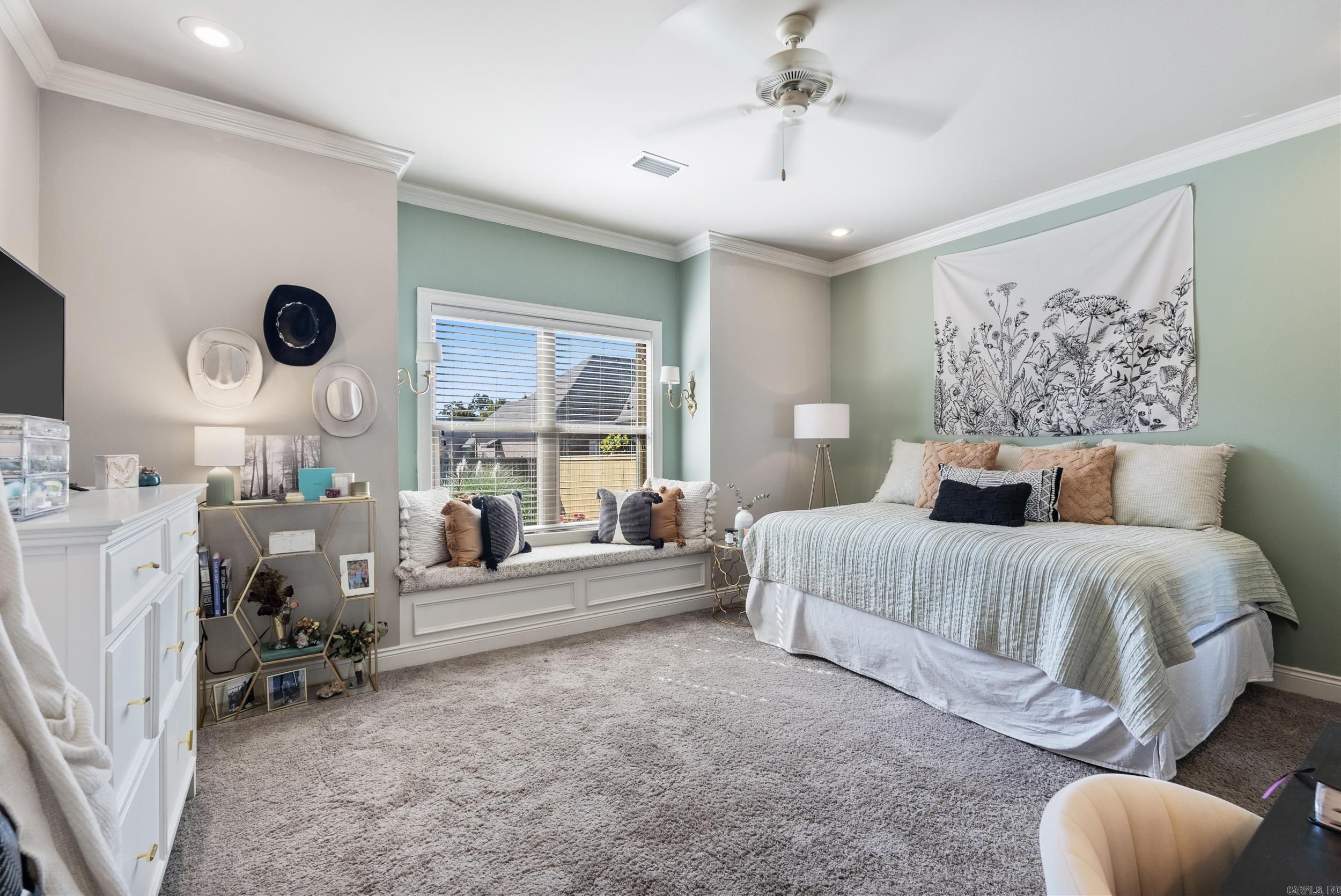FIELDSTONE - Residential