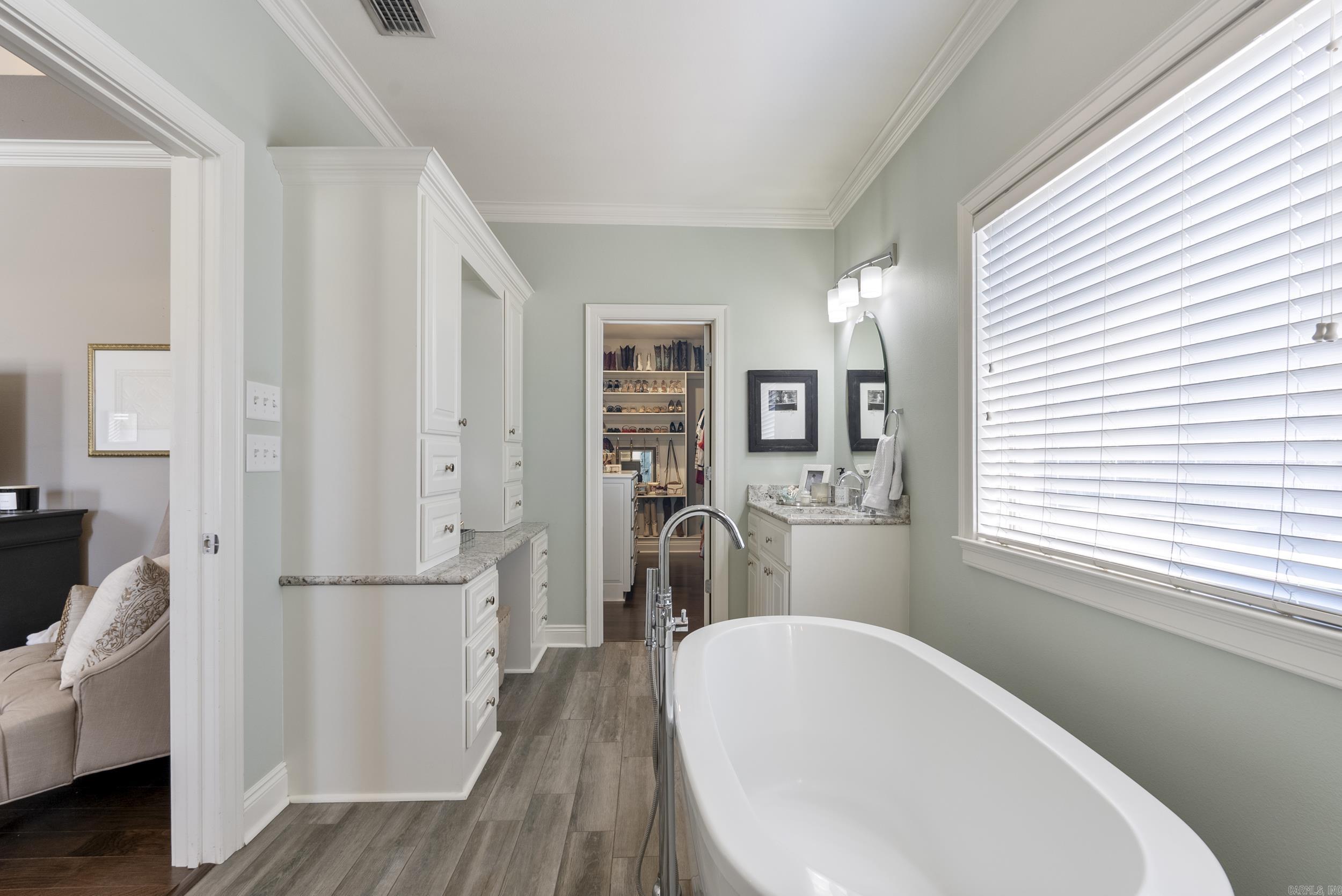 FIELDSTONE - Residential