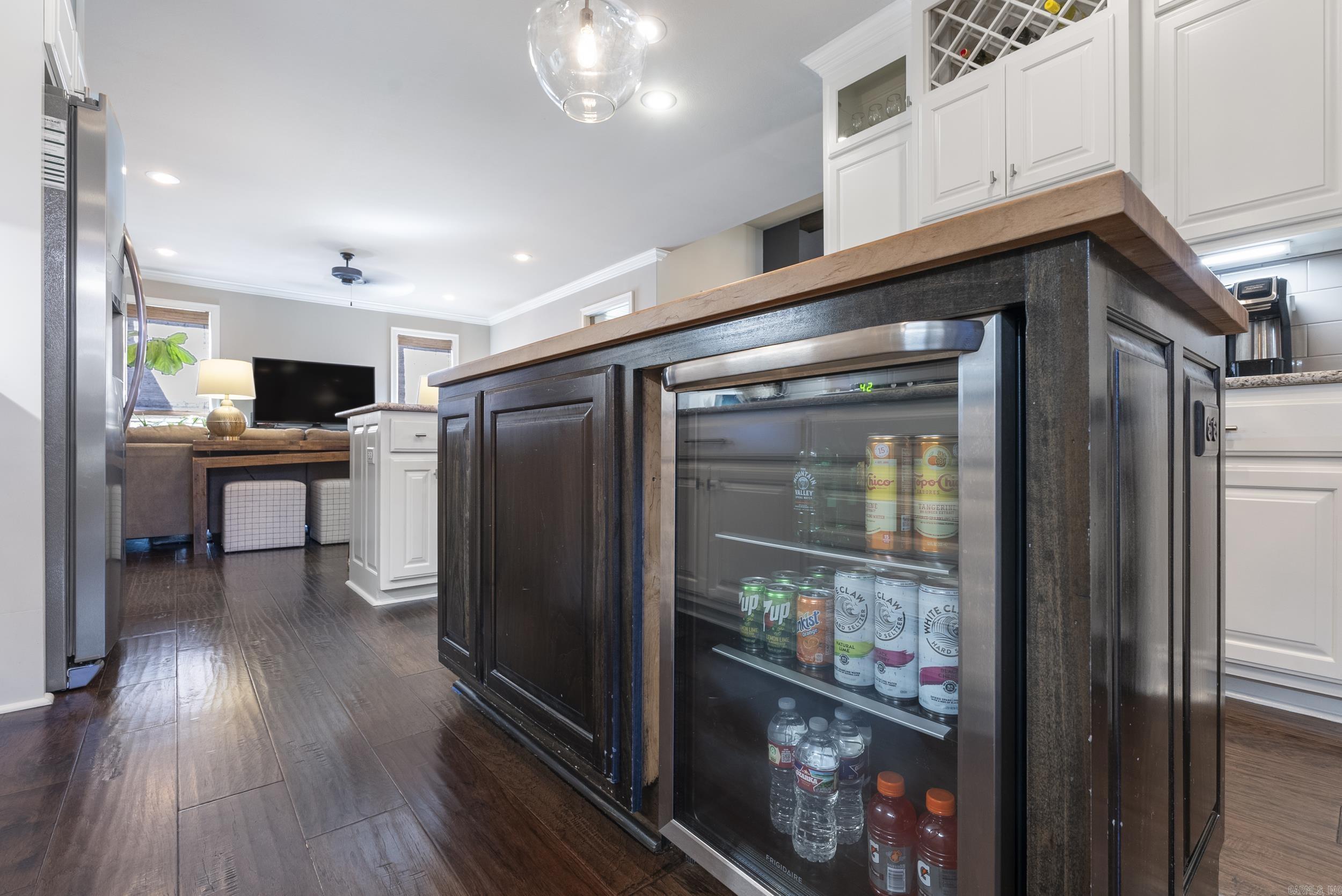 FIELDSTONE - Residential