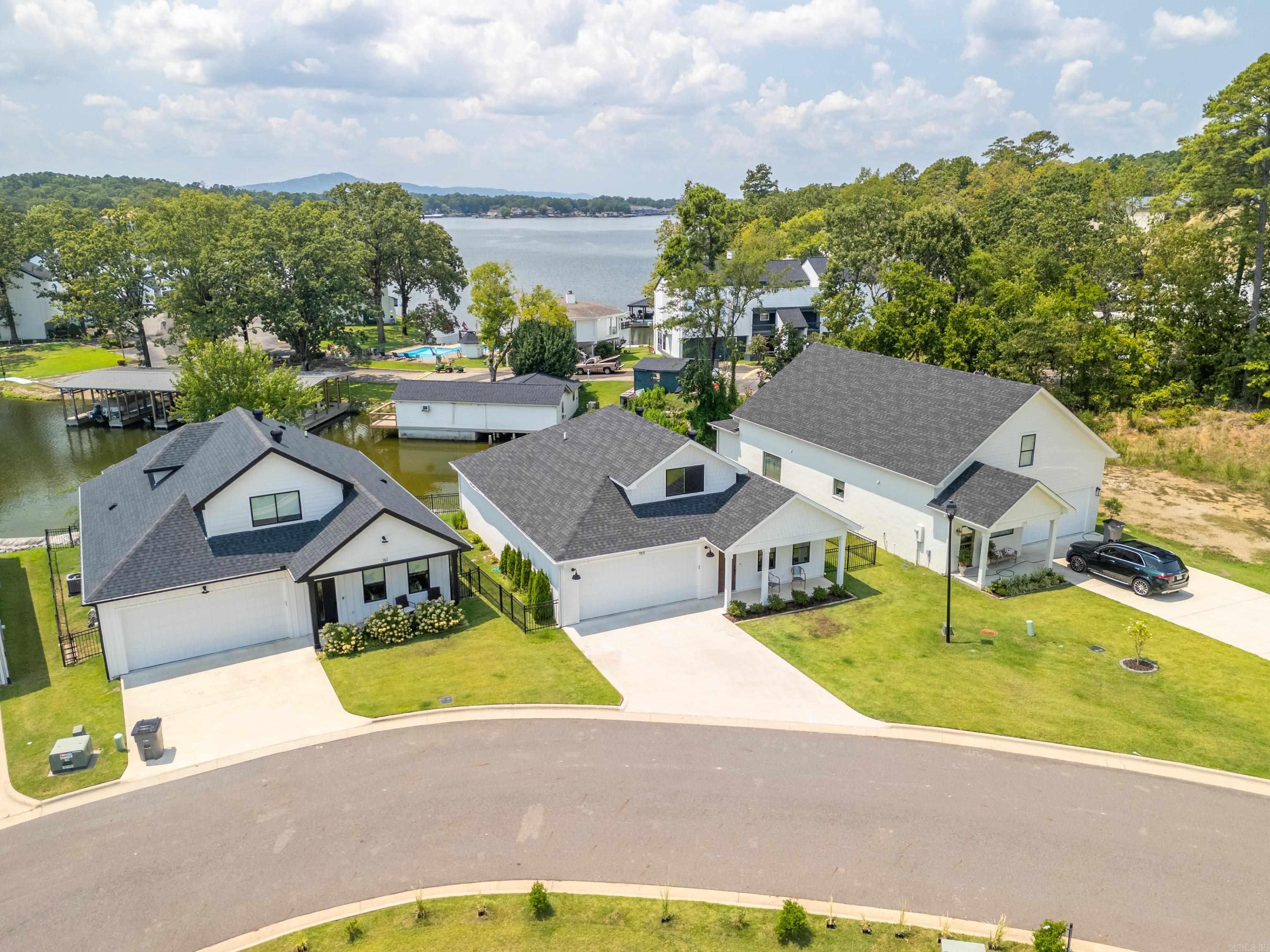 COTTAGES AT BAYSHORE - Residential