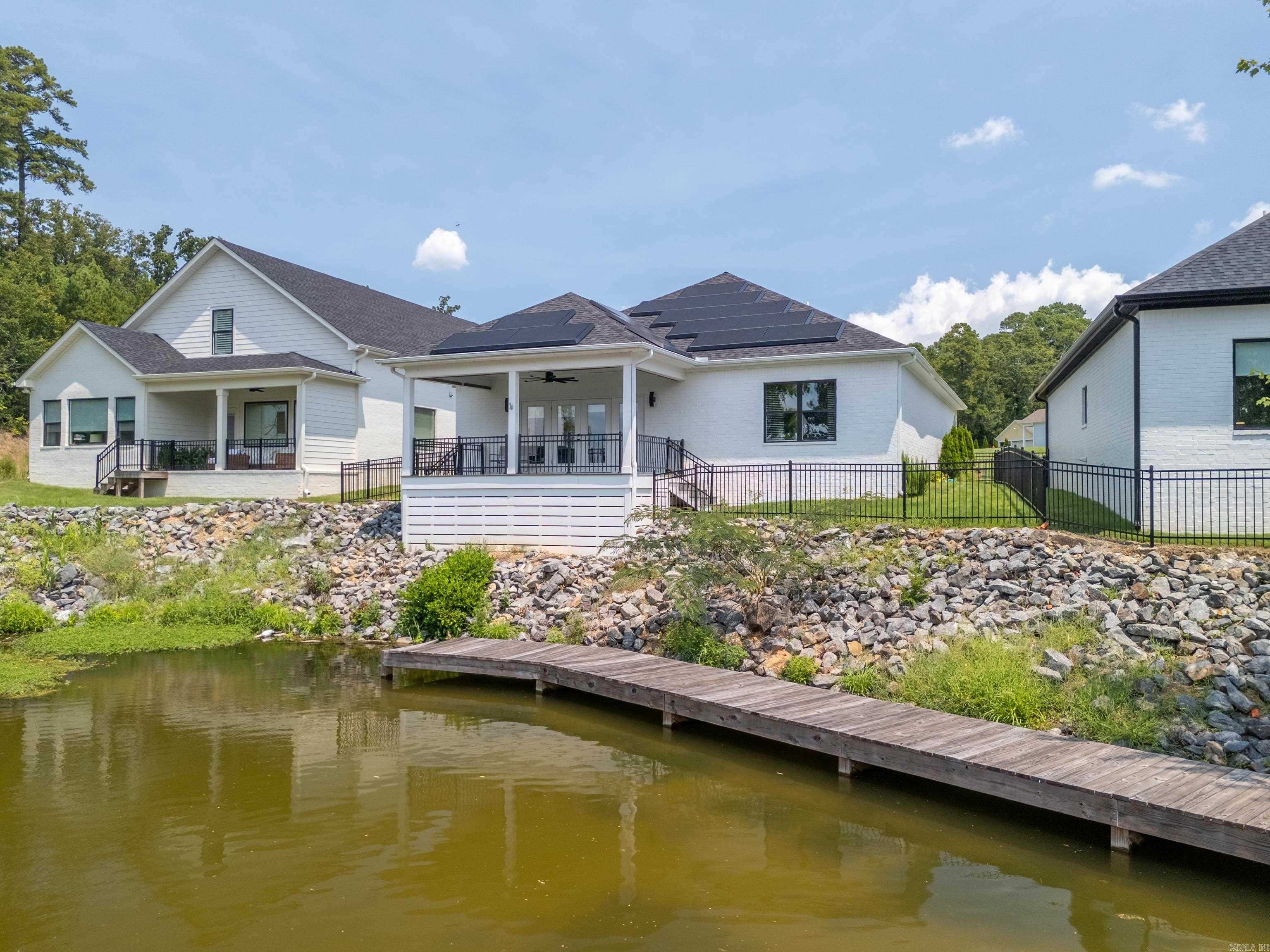 COTTAGES AT BAYSHORE - Residential