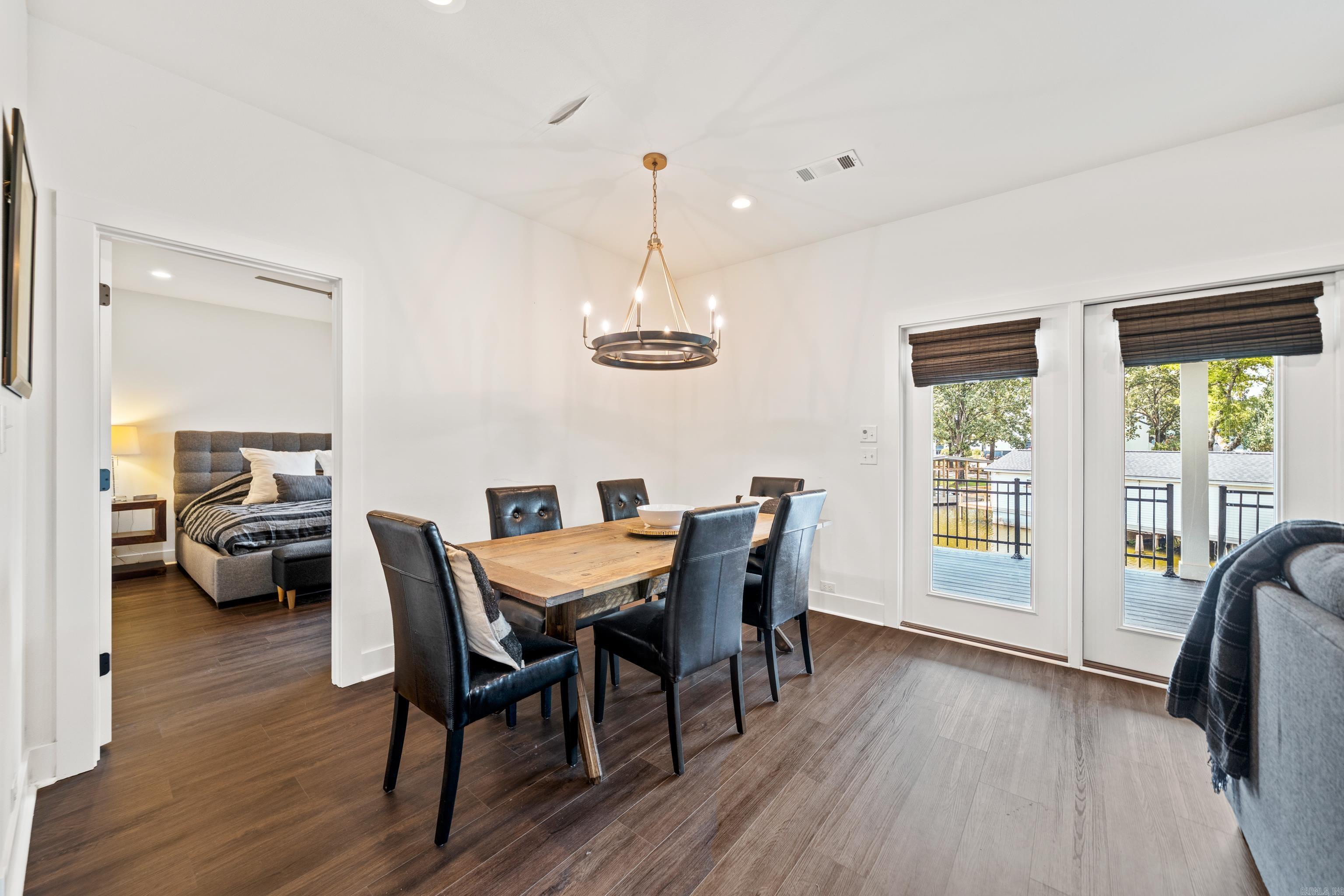 COTTAGES AT BAYSHORE - Residential