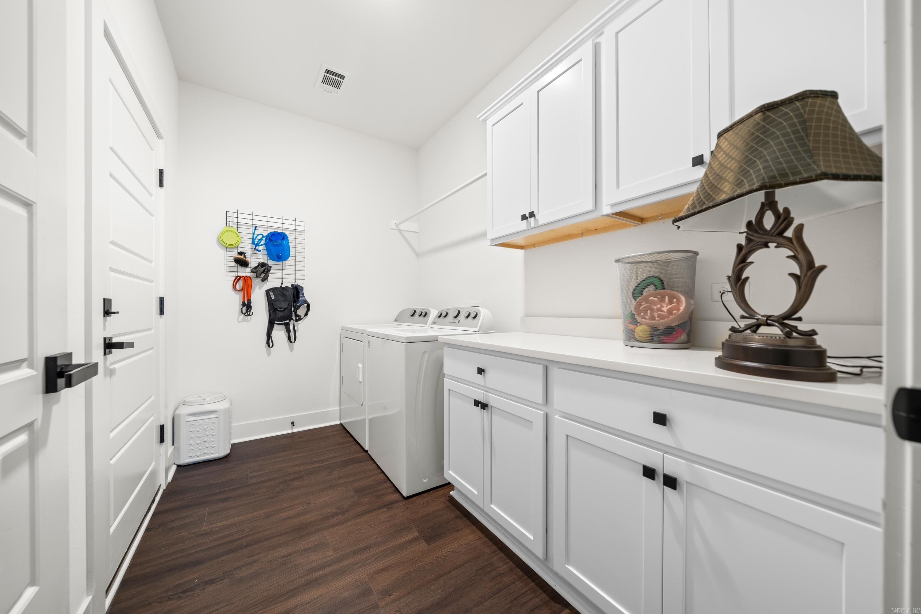 COTTAGES AT BAYSHORE - Residential