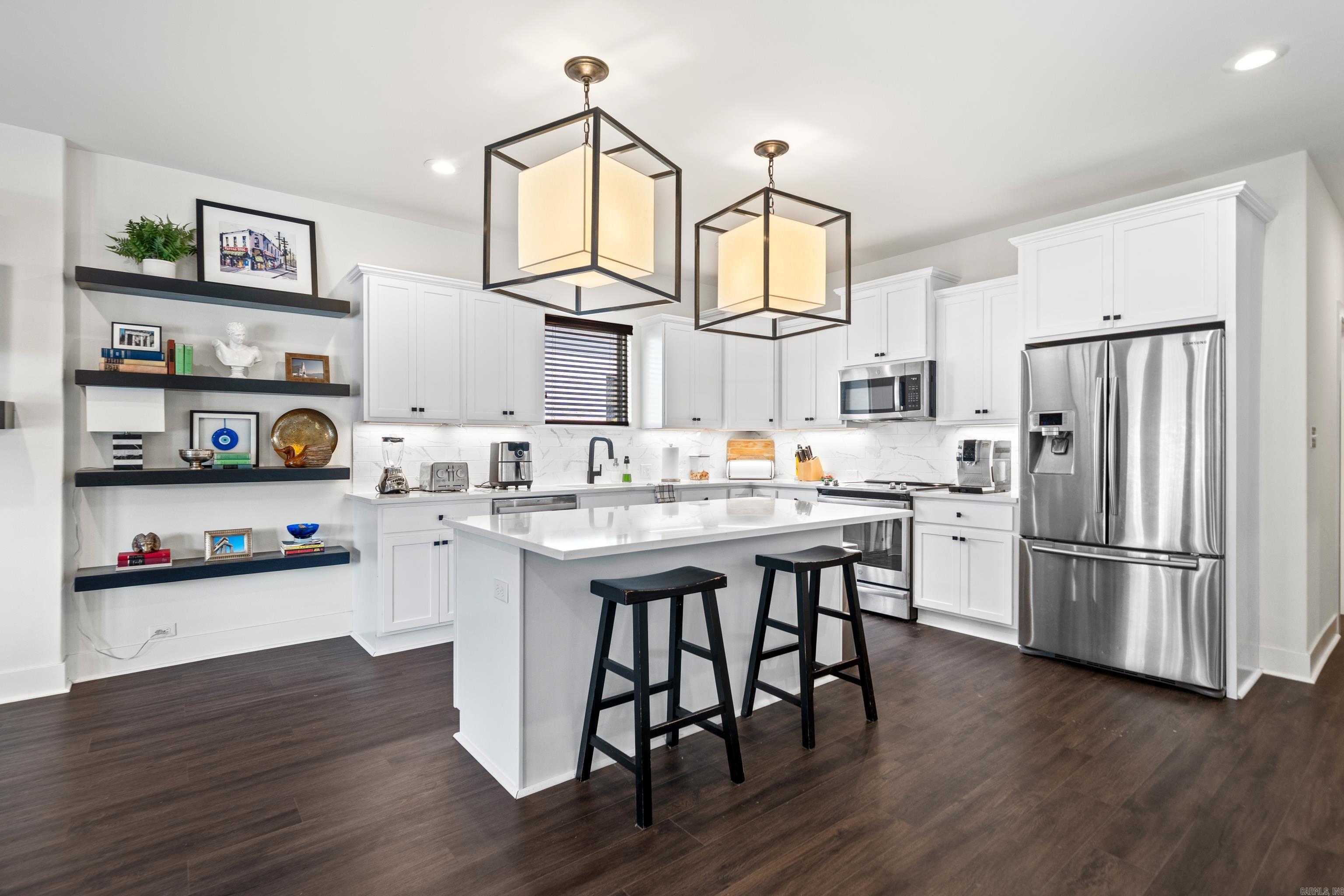 COTTAGES AT BAYSHORE - Residential