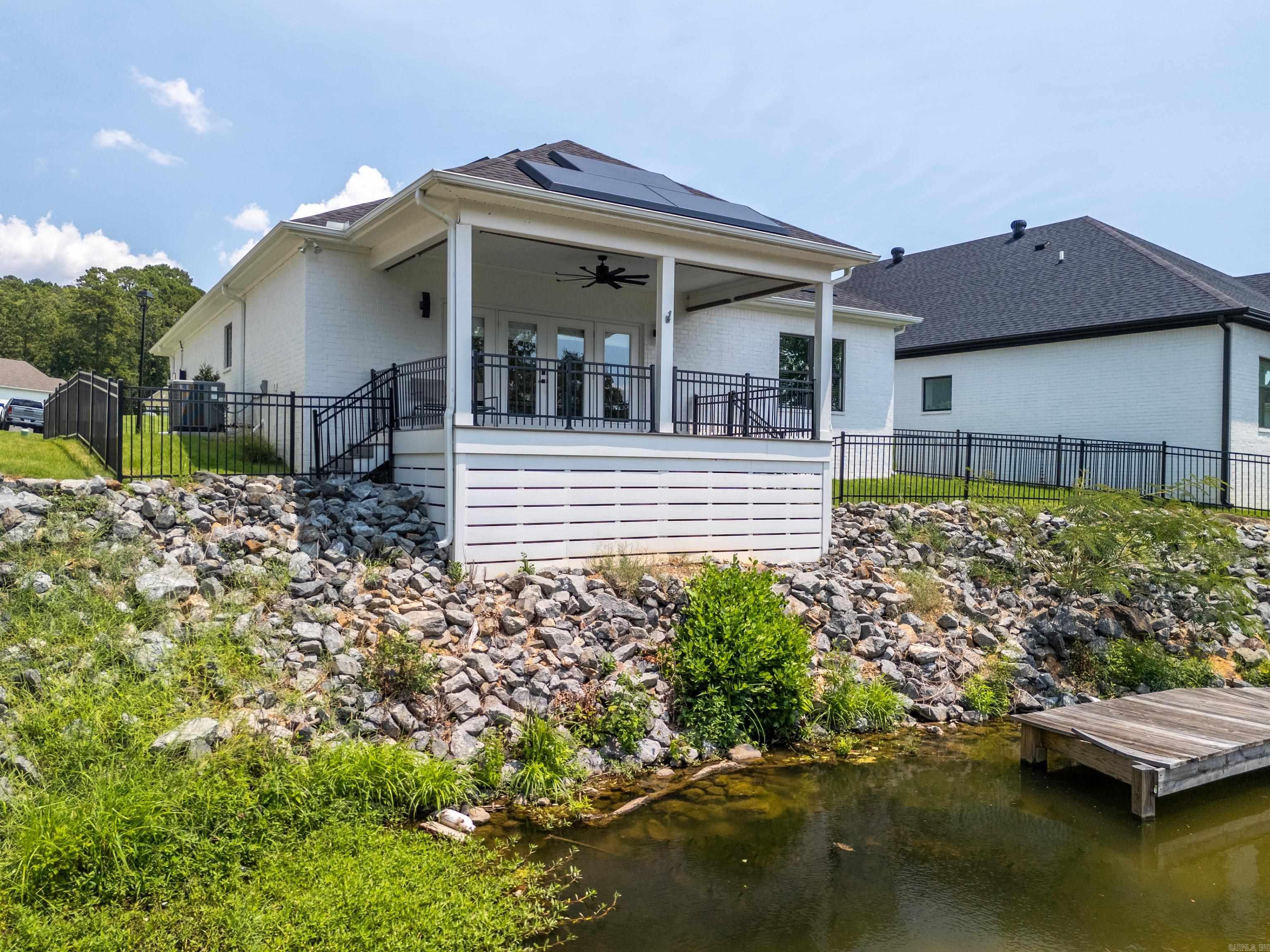 COTTAGES AT BAYSHORE - Residential