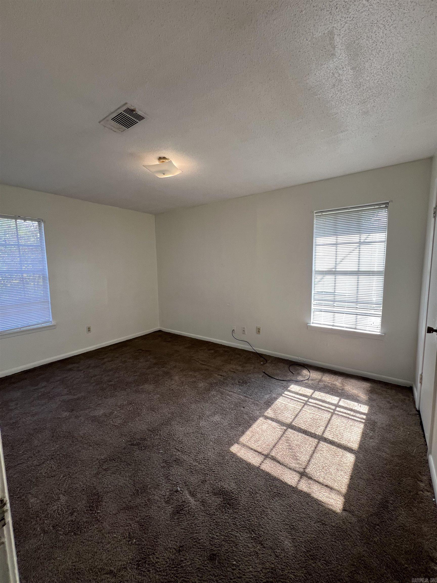 Jefferson Heights South Unit #4 - Residential Income