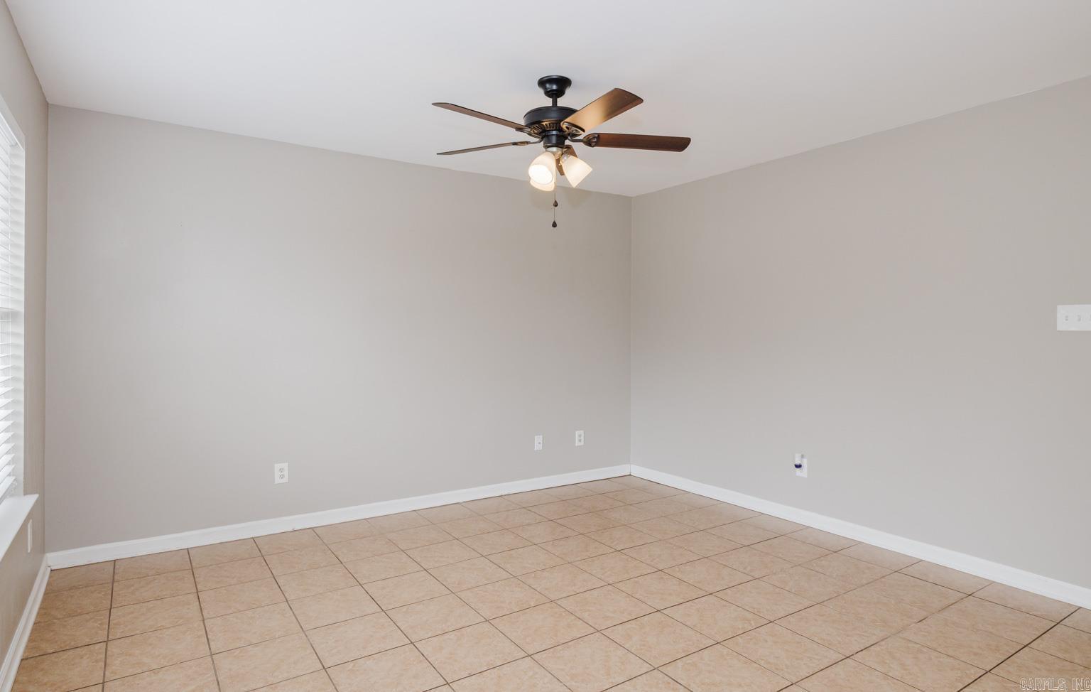 ORIGINAL TOWN-BENTON - Residential