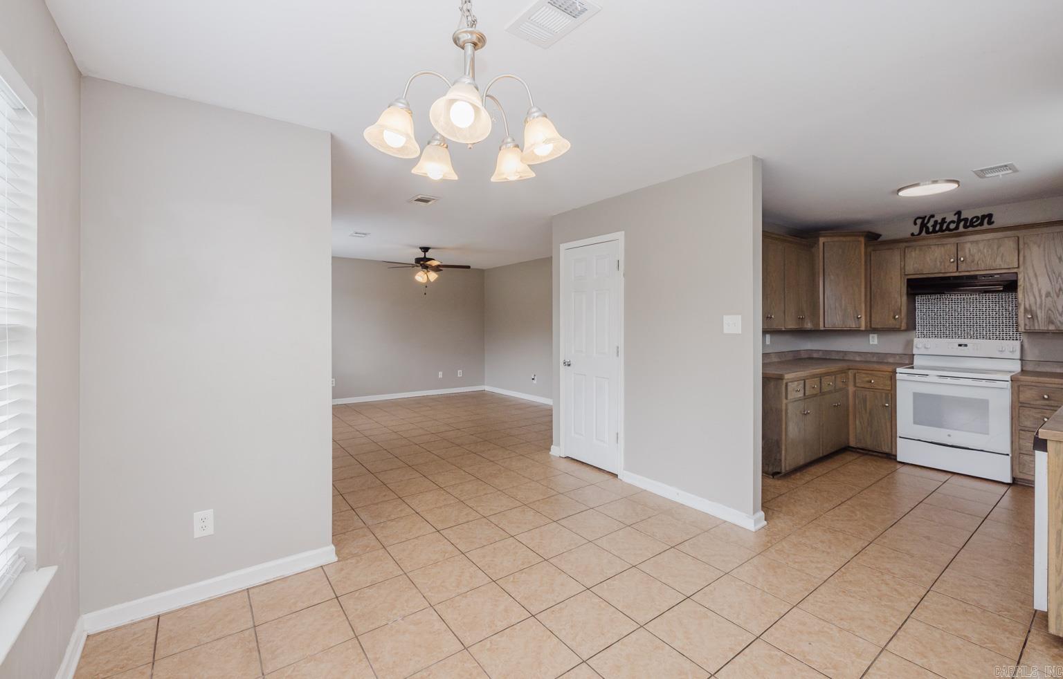 ORIGINAL TOWN-BENTON - Residential