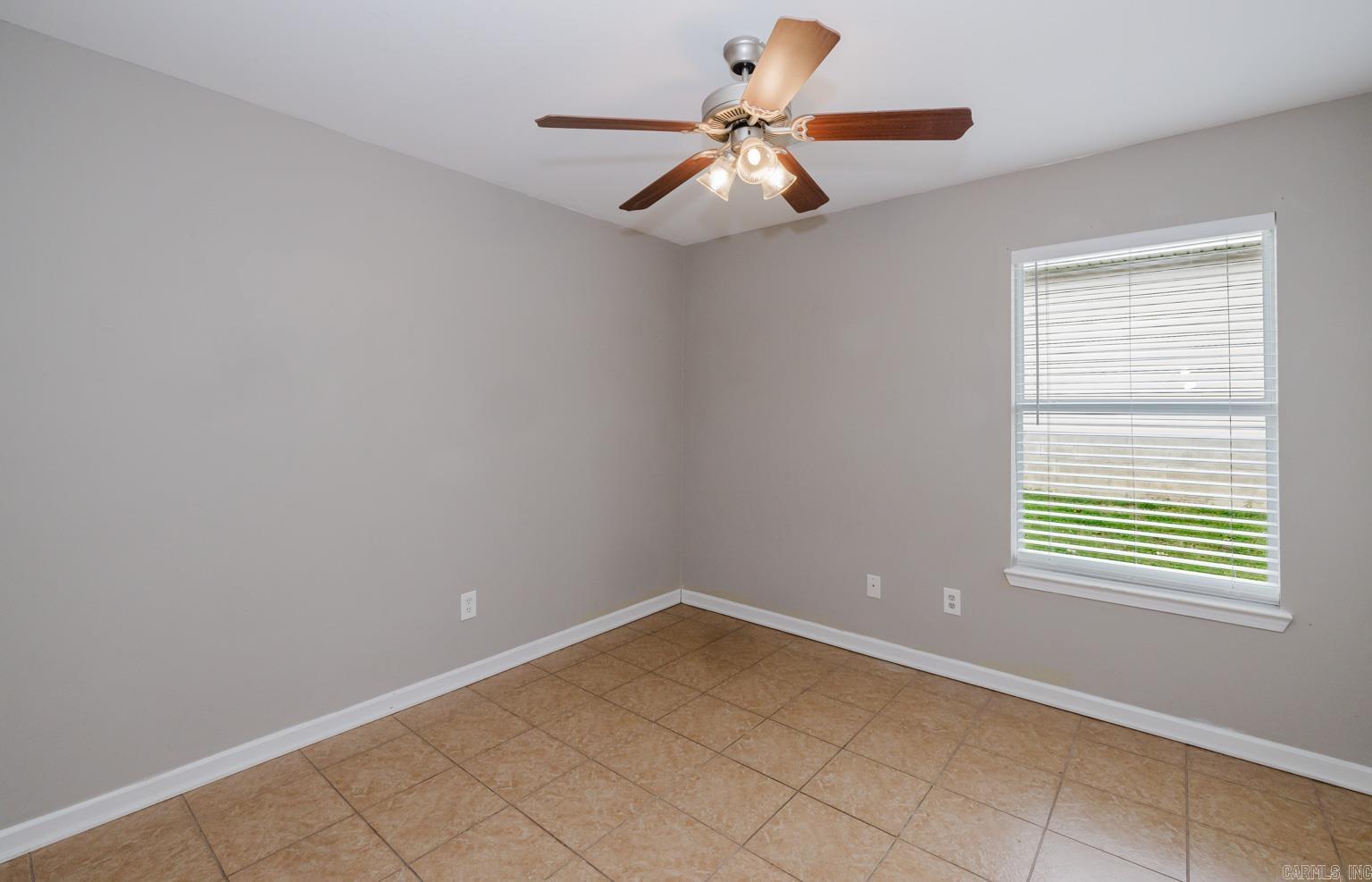 ORIGINAL TOWN-BENTON - Residential