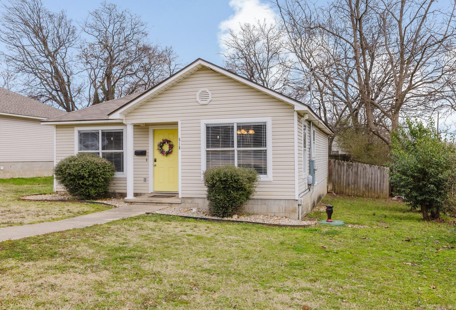 ORIGINAL TOWN-BENTON - Residential