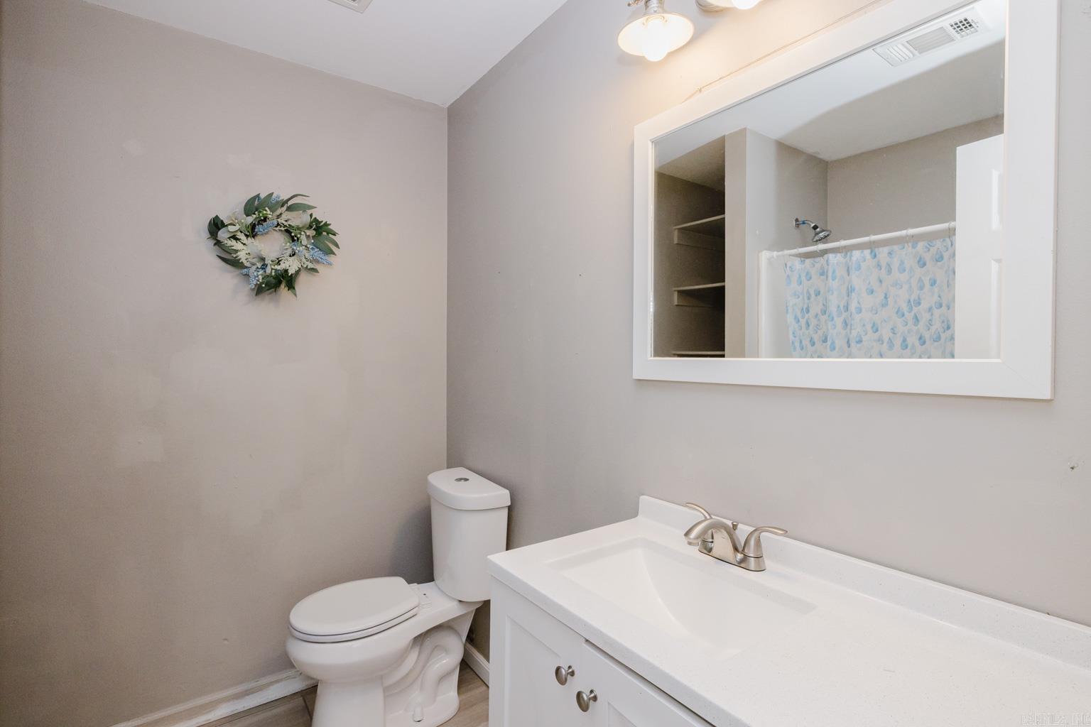 ORIGINAL TOWN-BENTON - Residential