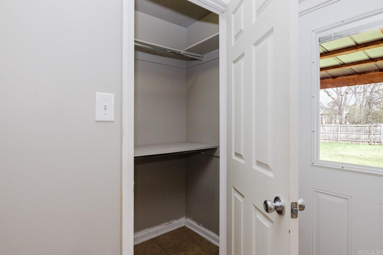 ORIGINAL TOWN-BENTON - Residential