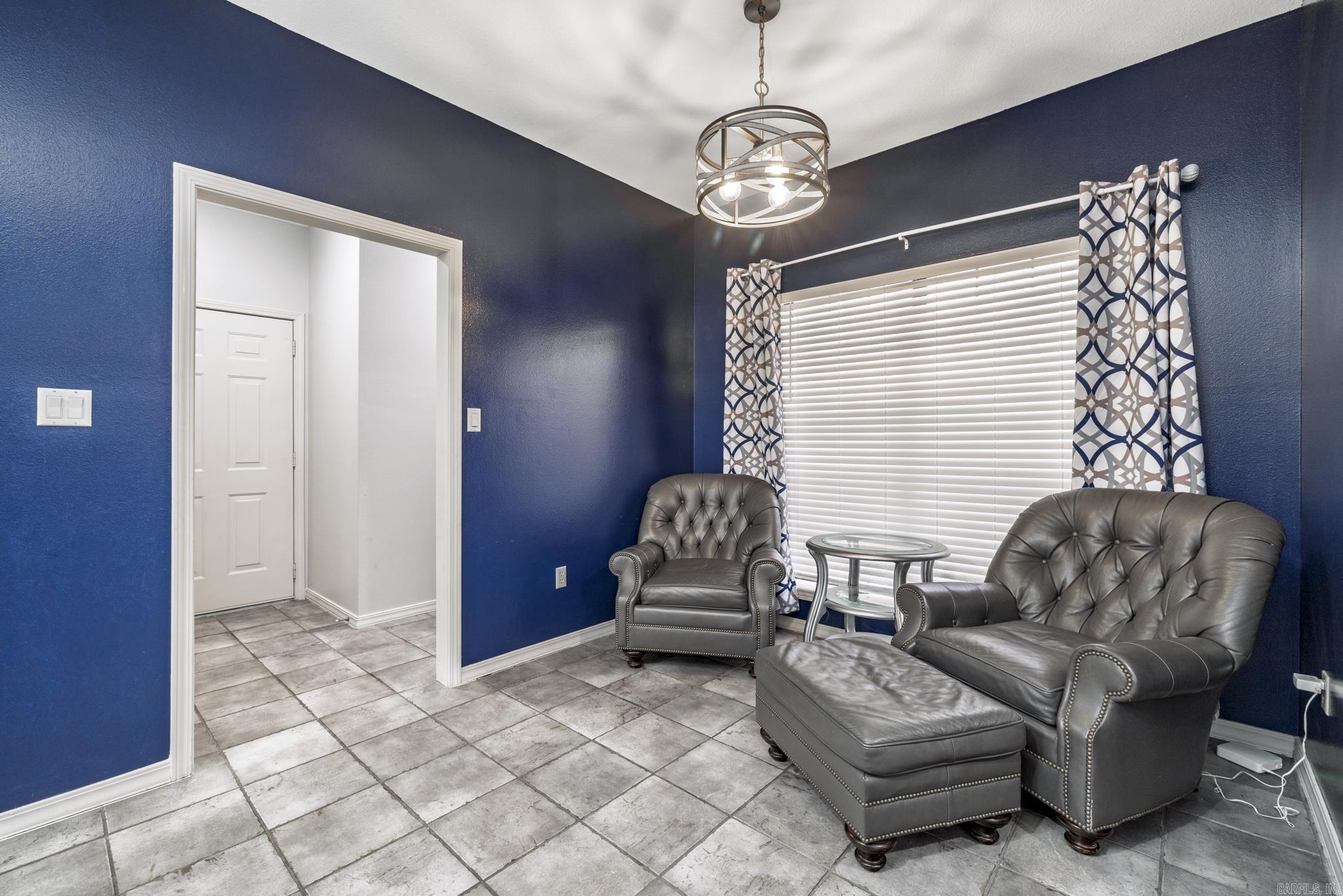 SHADOW RIDGE - Residential