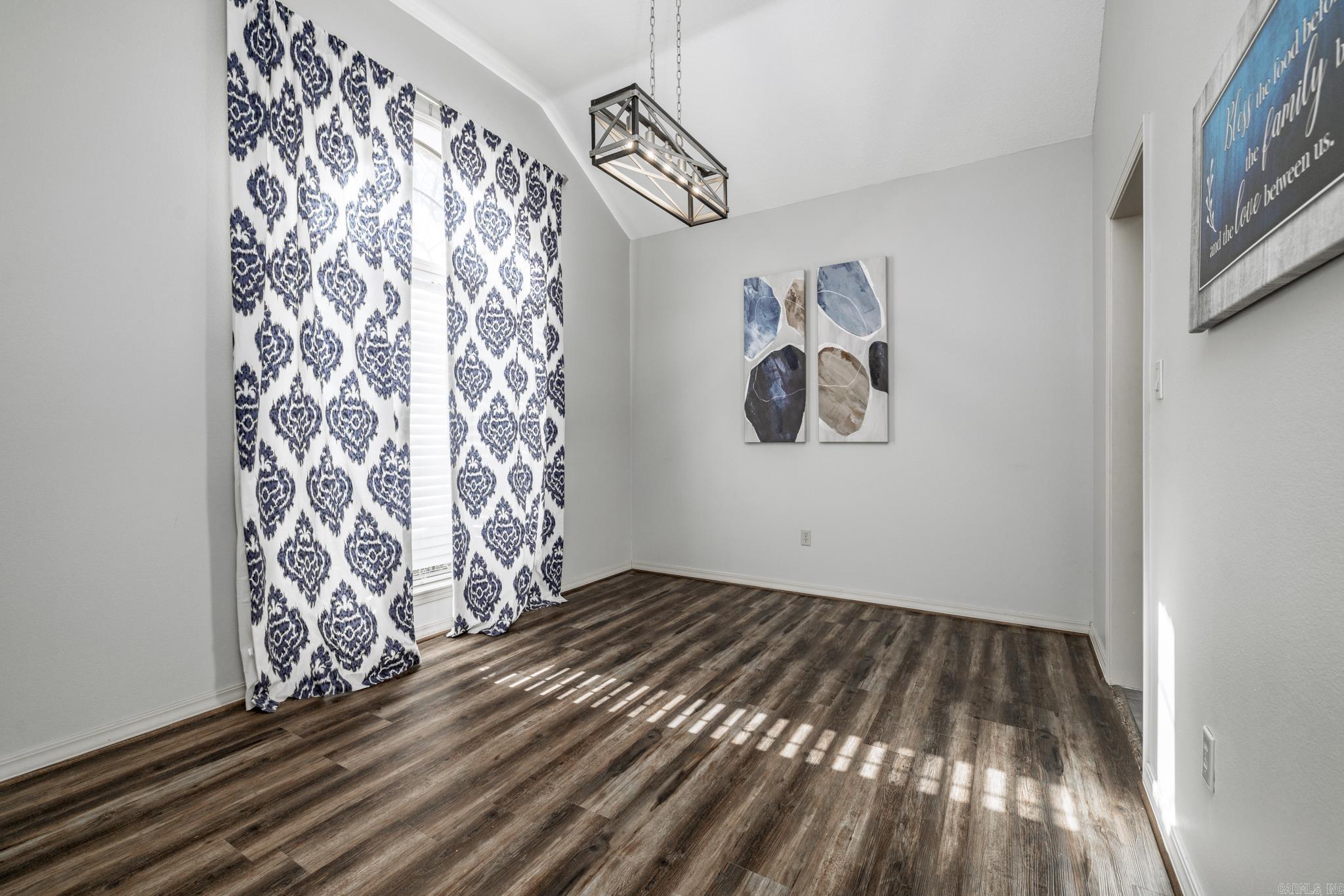 SHADOW RIDGE - Residential