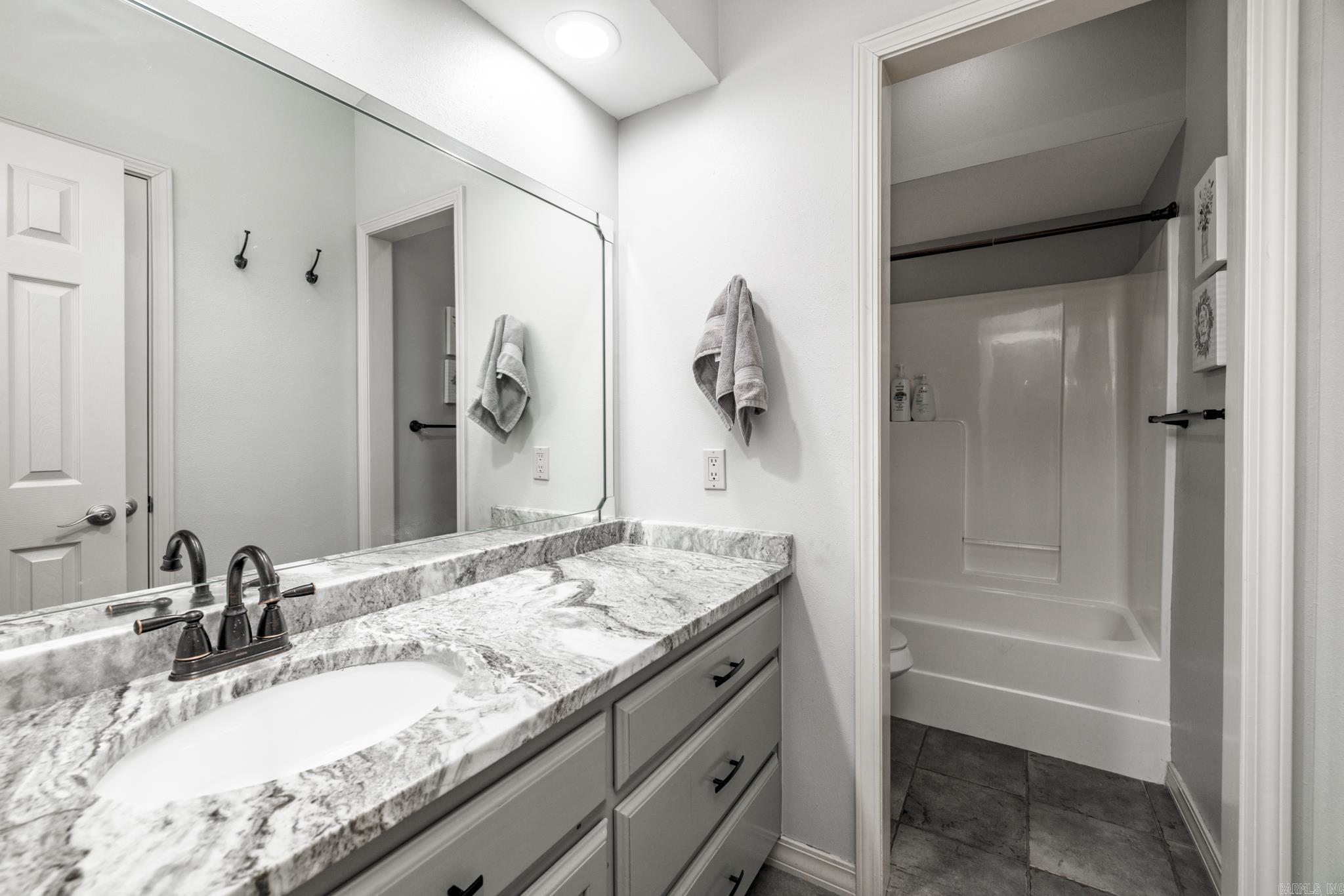 SHADOW RIDGE - Residential