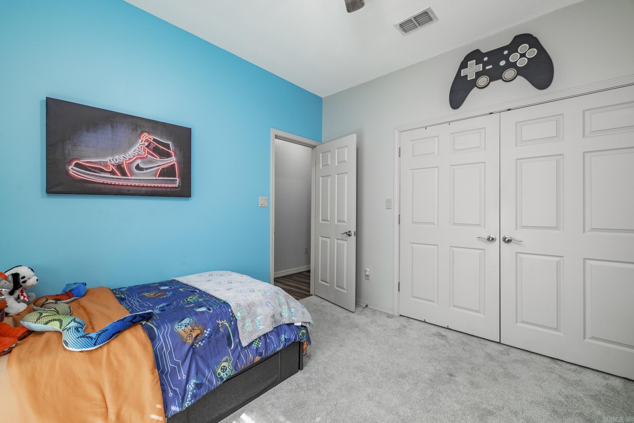 SHADOW RIDGE - Residential