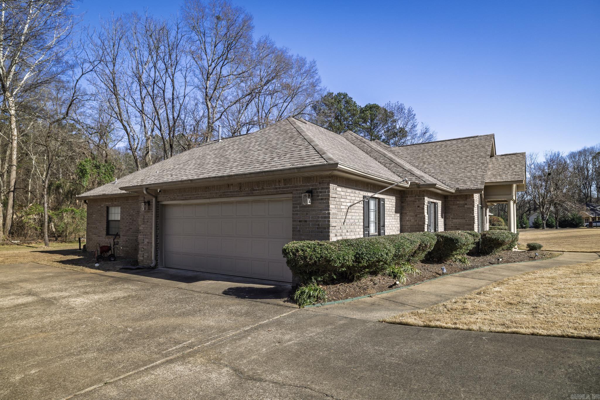 SHADOW RIDGE - Residential