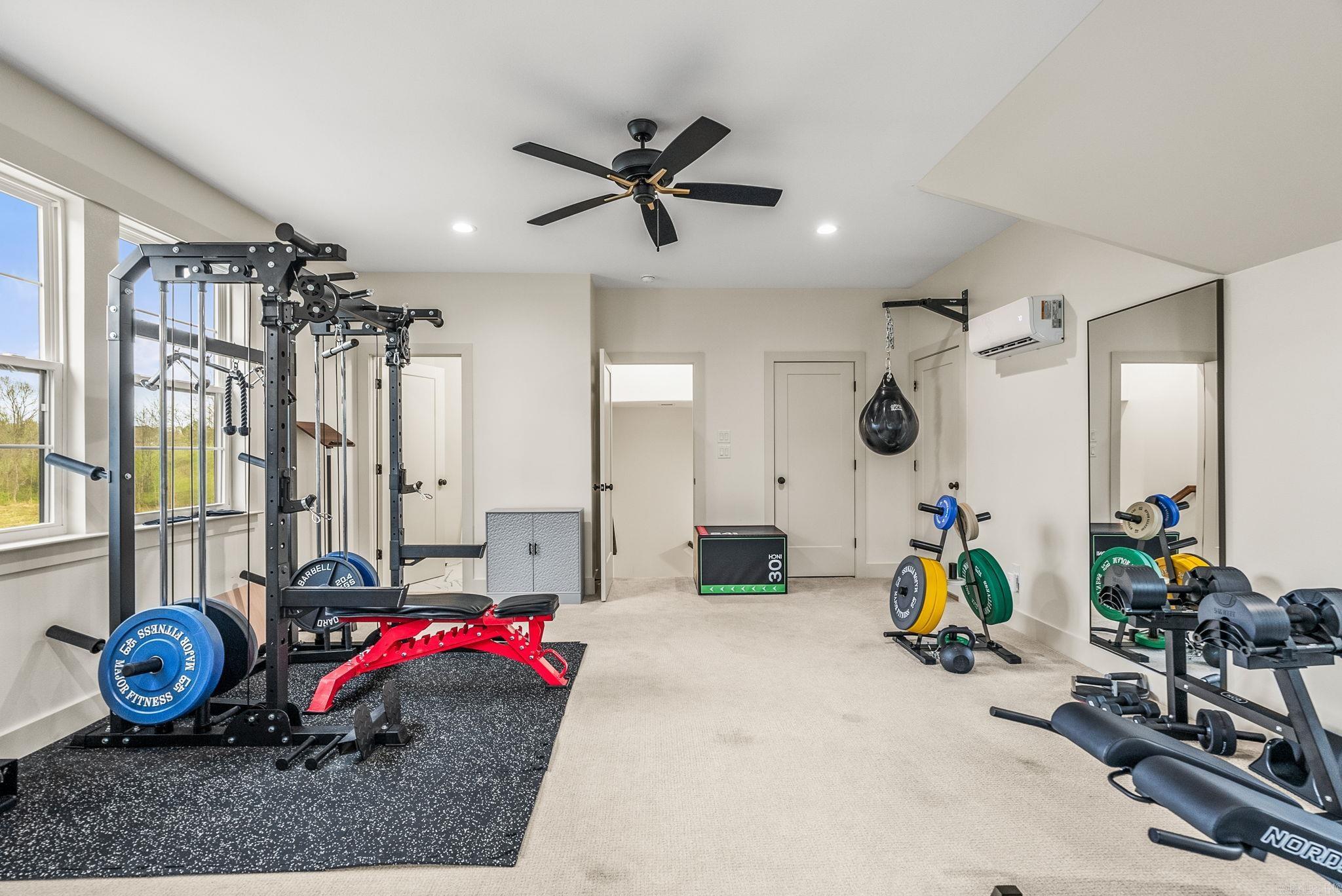 NORTH SHORE @ HURRICANE LAKE EST - Residential