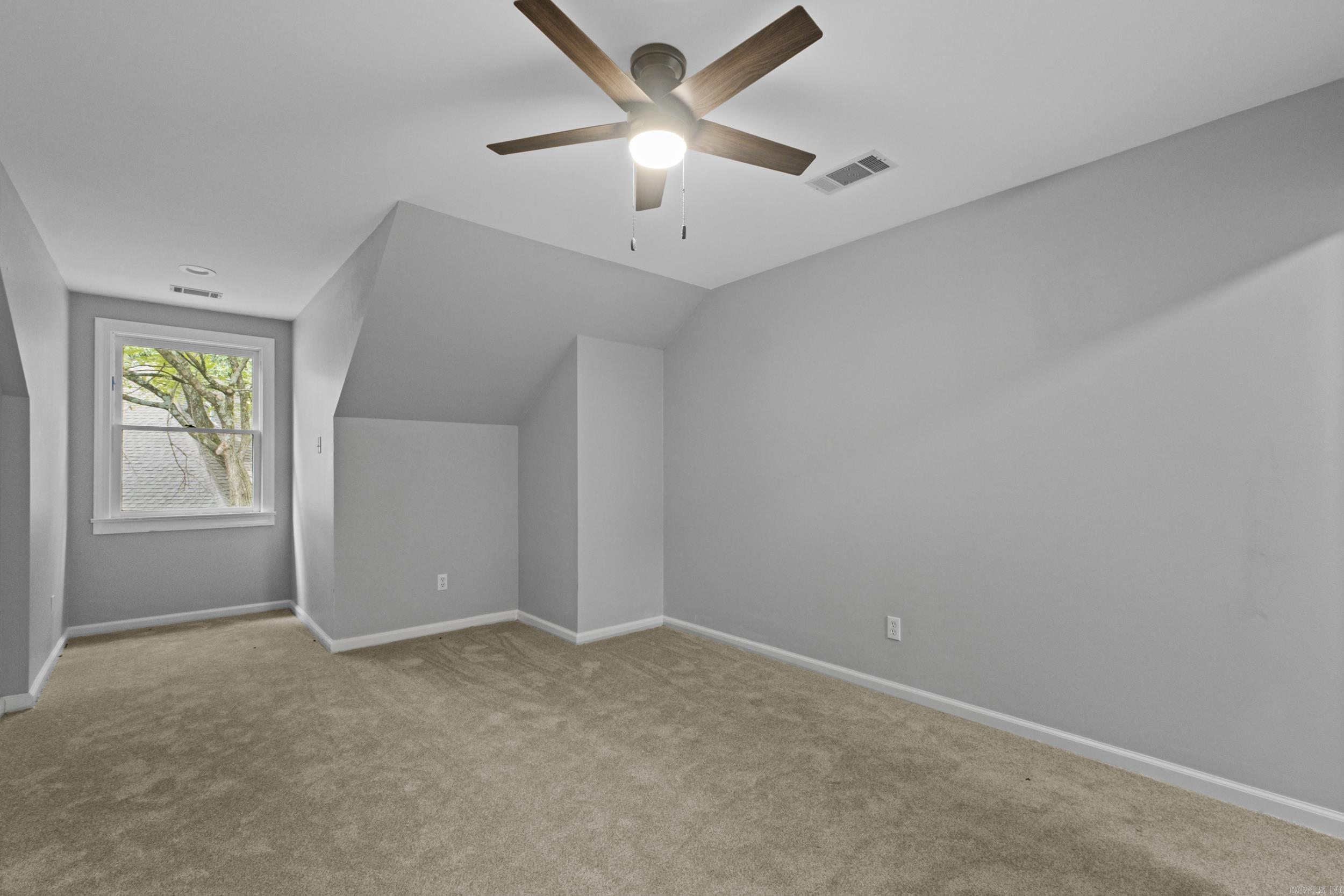 CHENAL VALLEY ABERDEEN - Residential