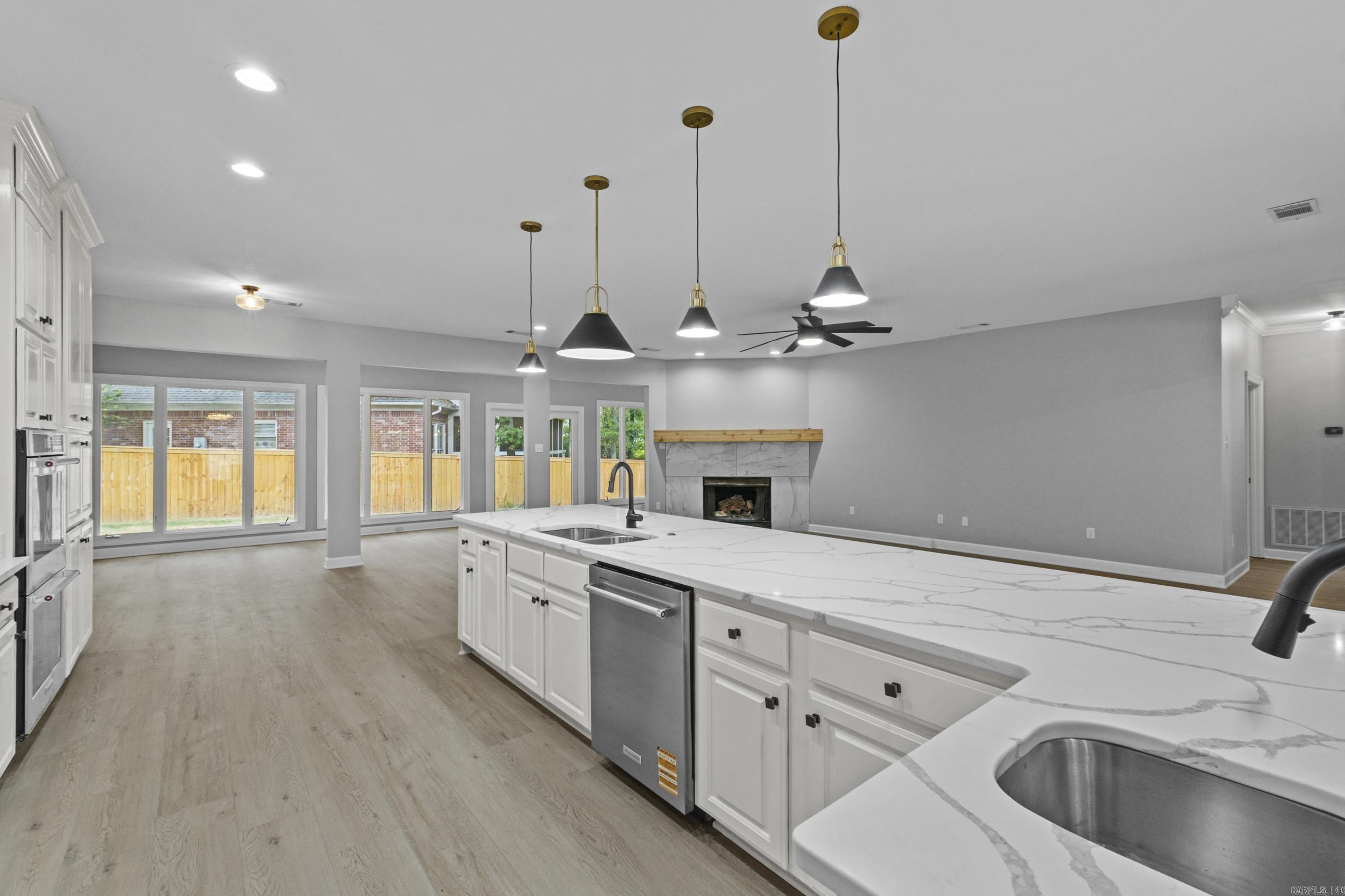 CHENAL VALLEY ABERDEEN - Residential