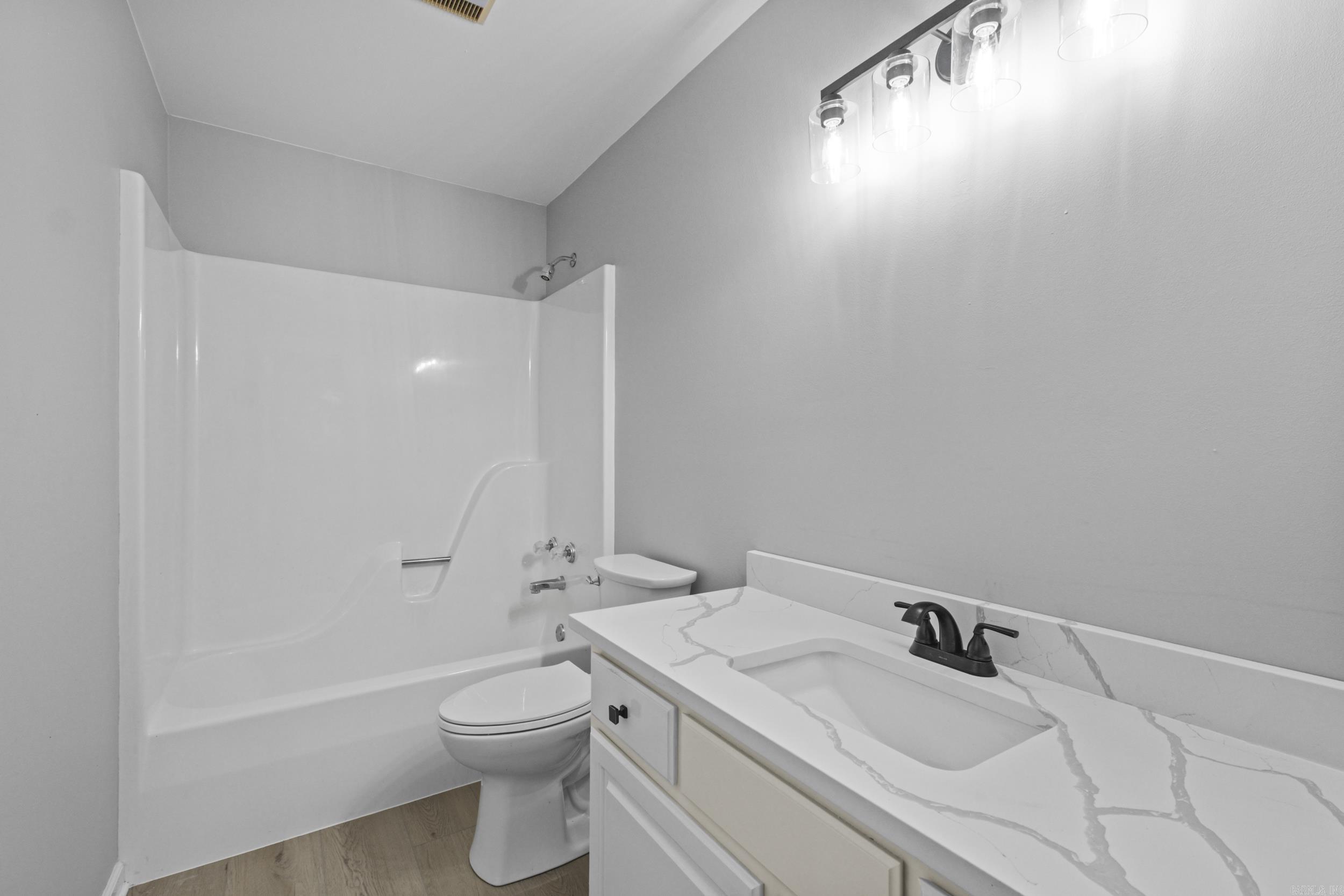 CHENAL VALLEY ABERDEEN - Residential