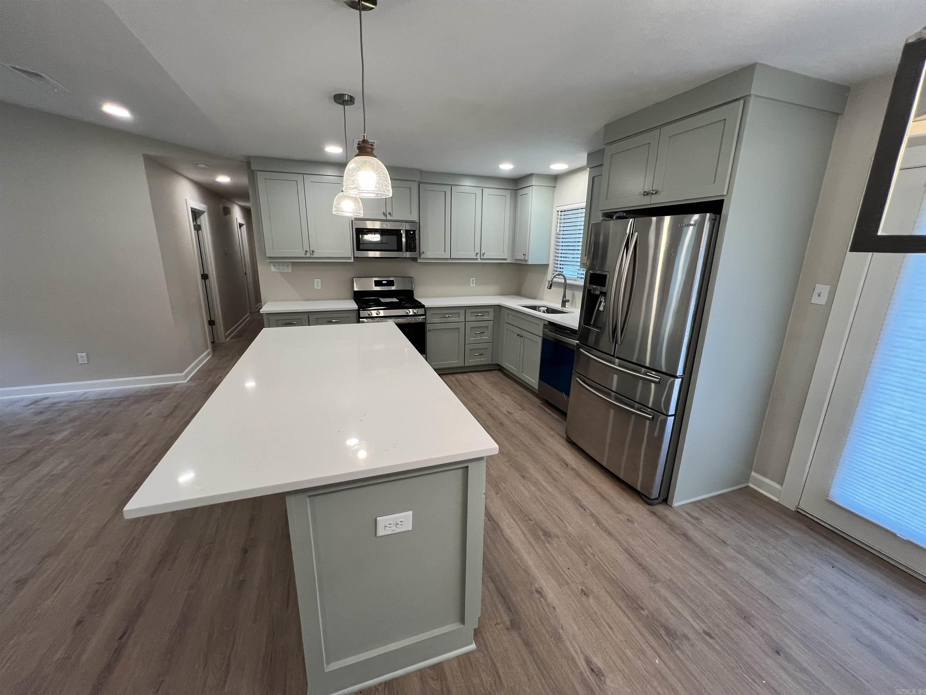 Lynnwood Acres - Residential