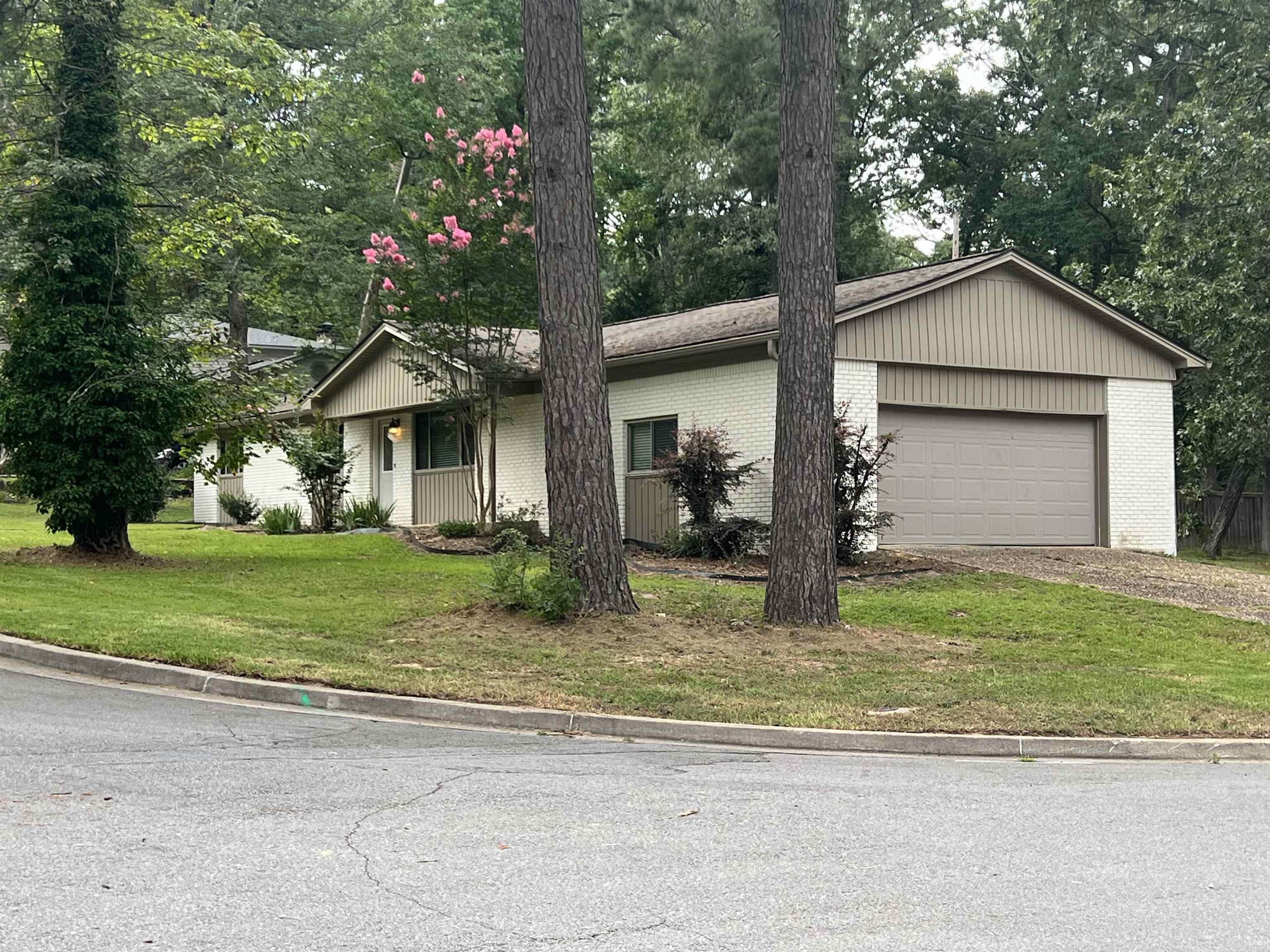 Lynnwood Acres - Residential