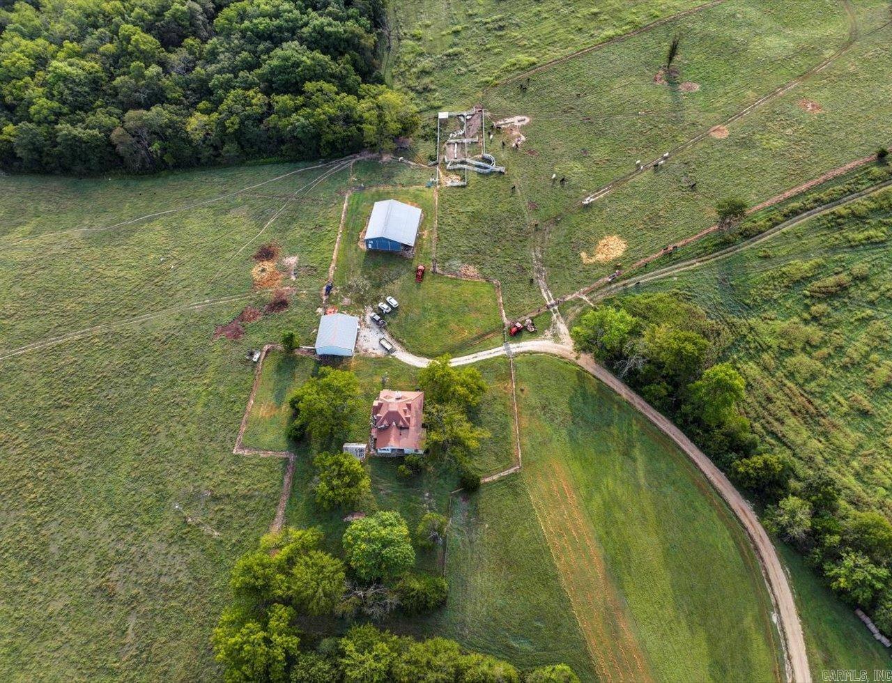 00-10-09 - River - Farm