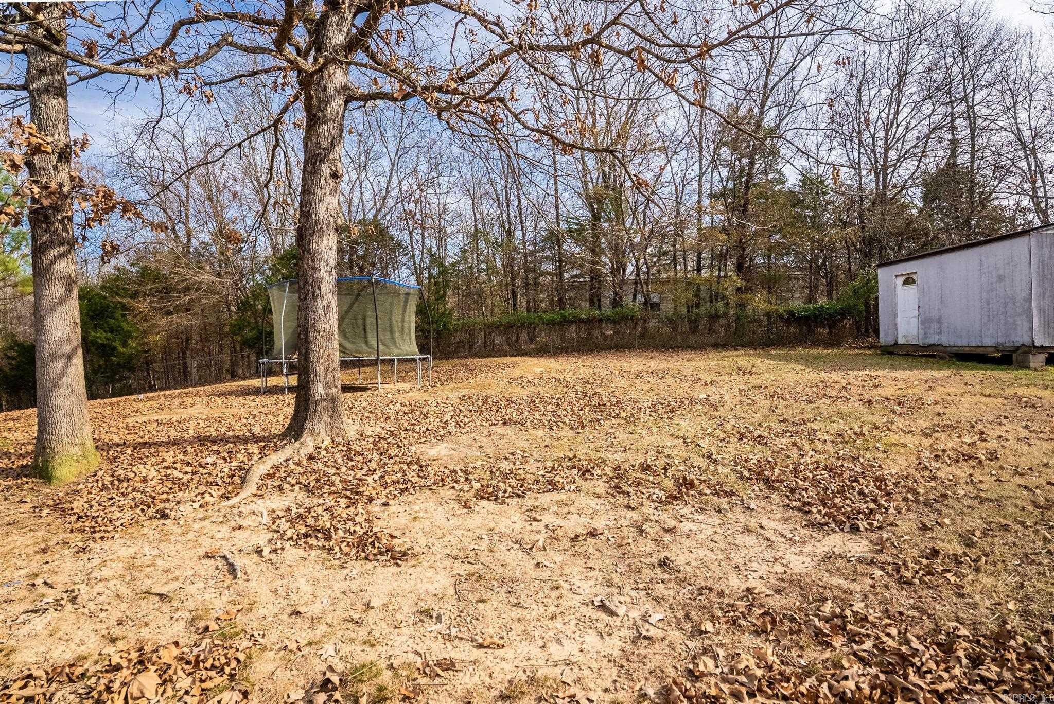 HOLLAND HILLS - Residential