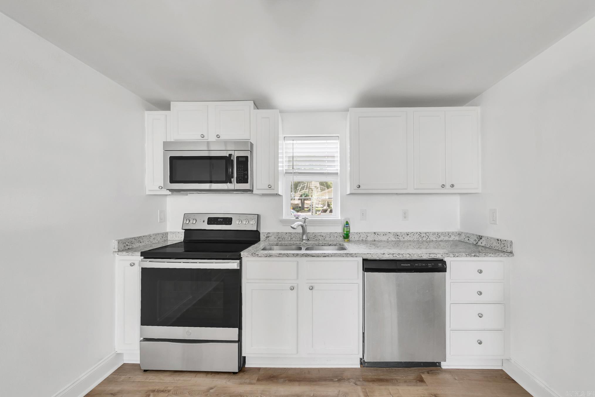 BELLAIRE - Residential Lease