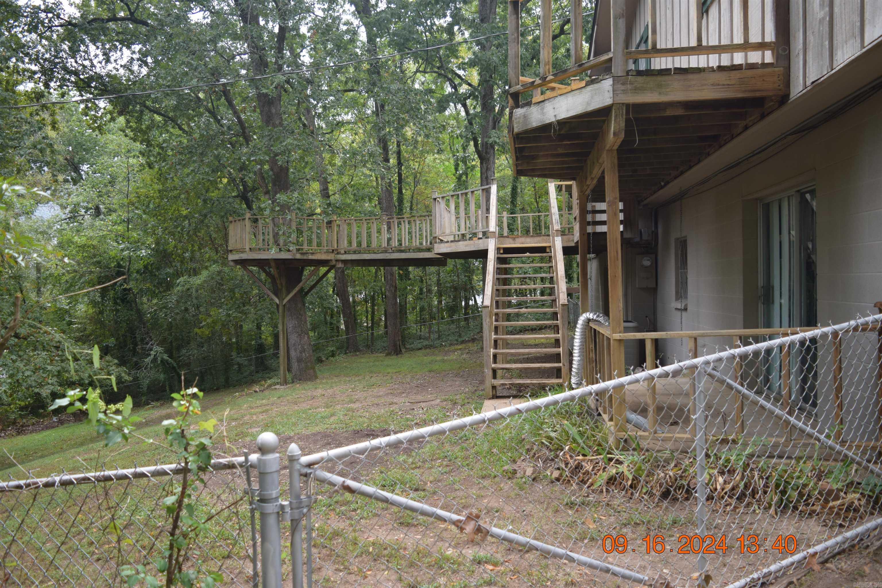 BRADY WOOD - Residential
