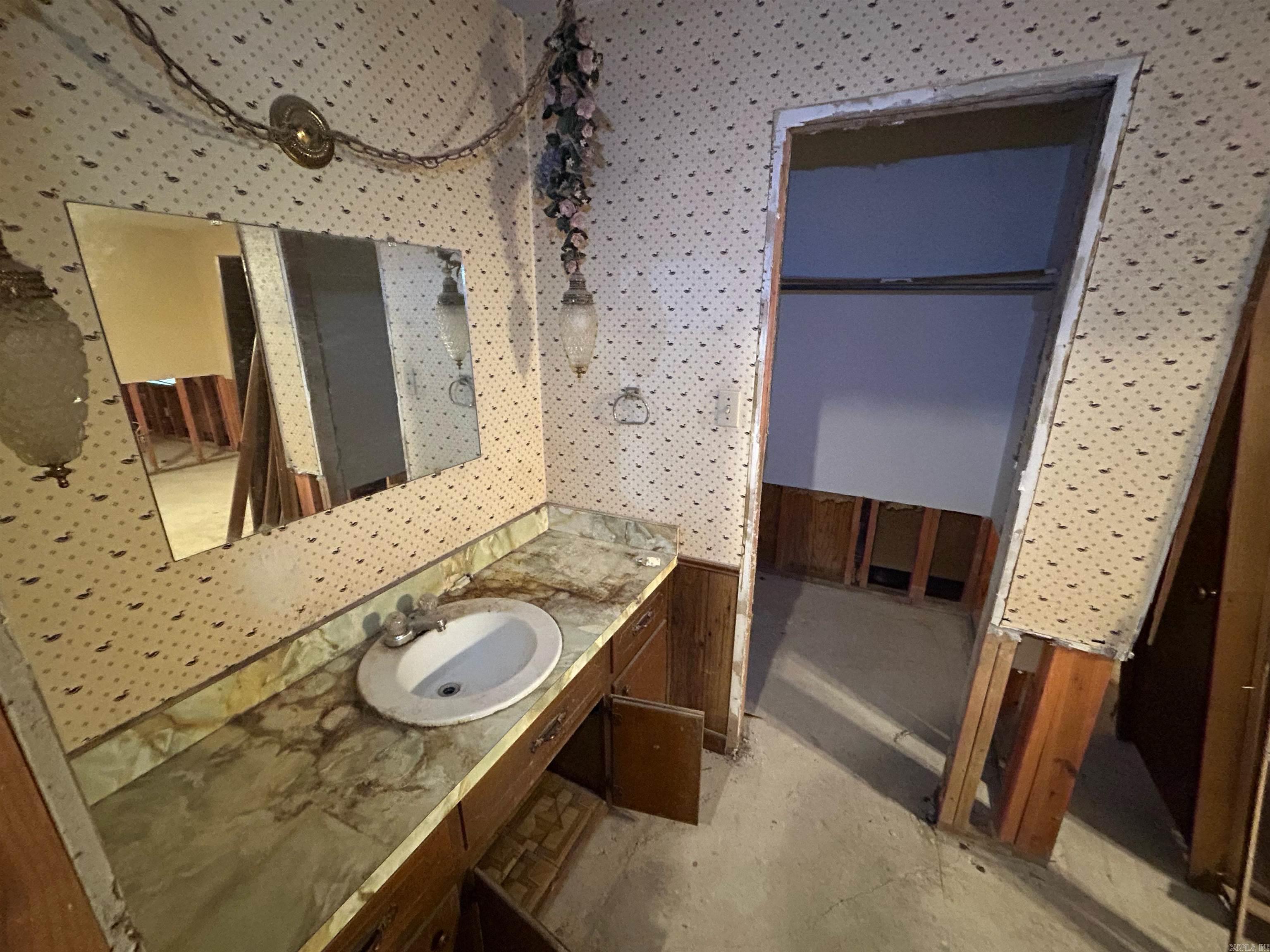 Rolling Hills East - Residential