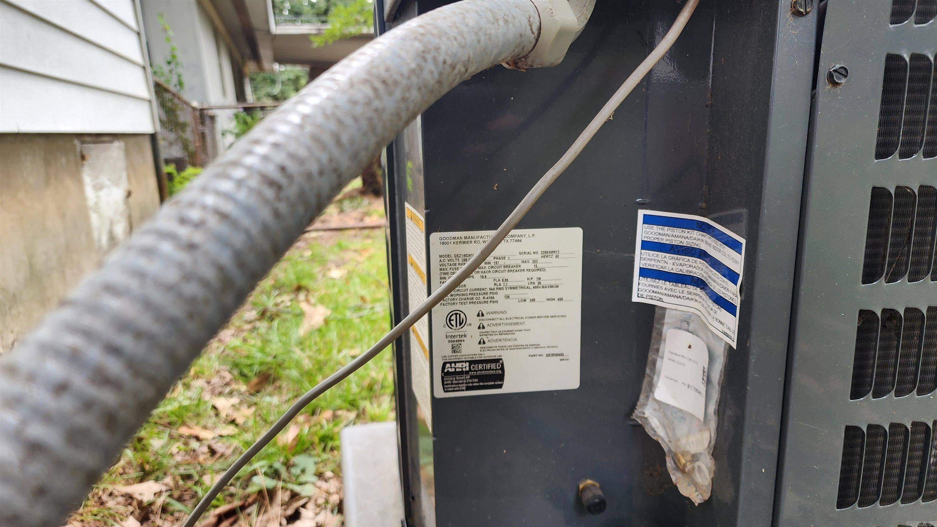 WAKEFIELD VILLAGE - Residential