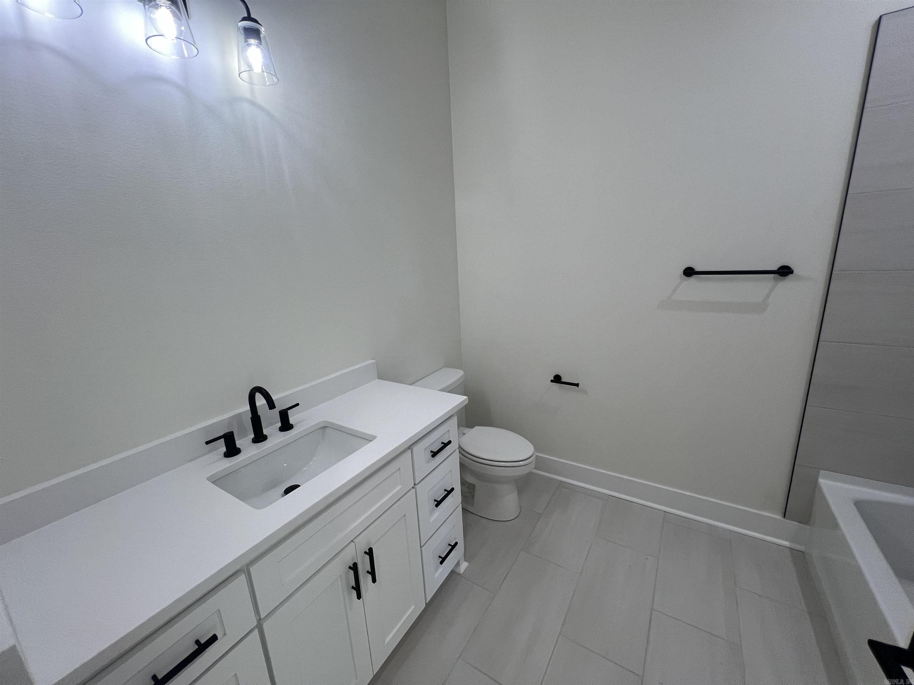 MILLERS GLENN - Residential