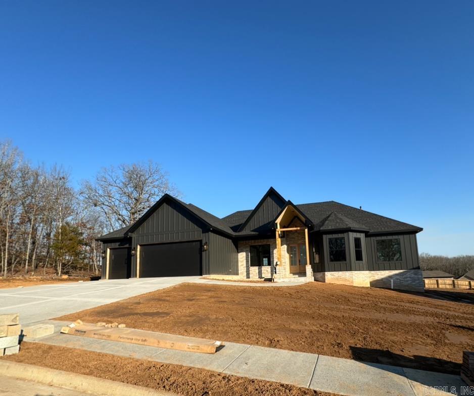 MILLERS GLENN - Residential