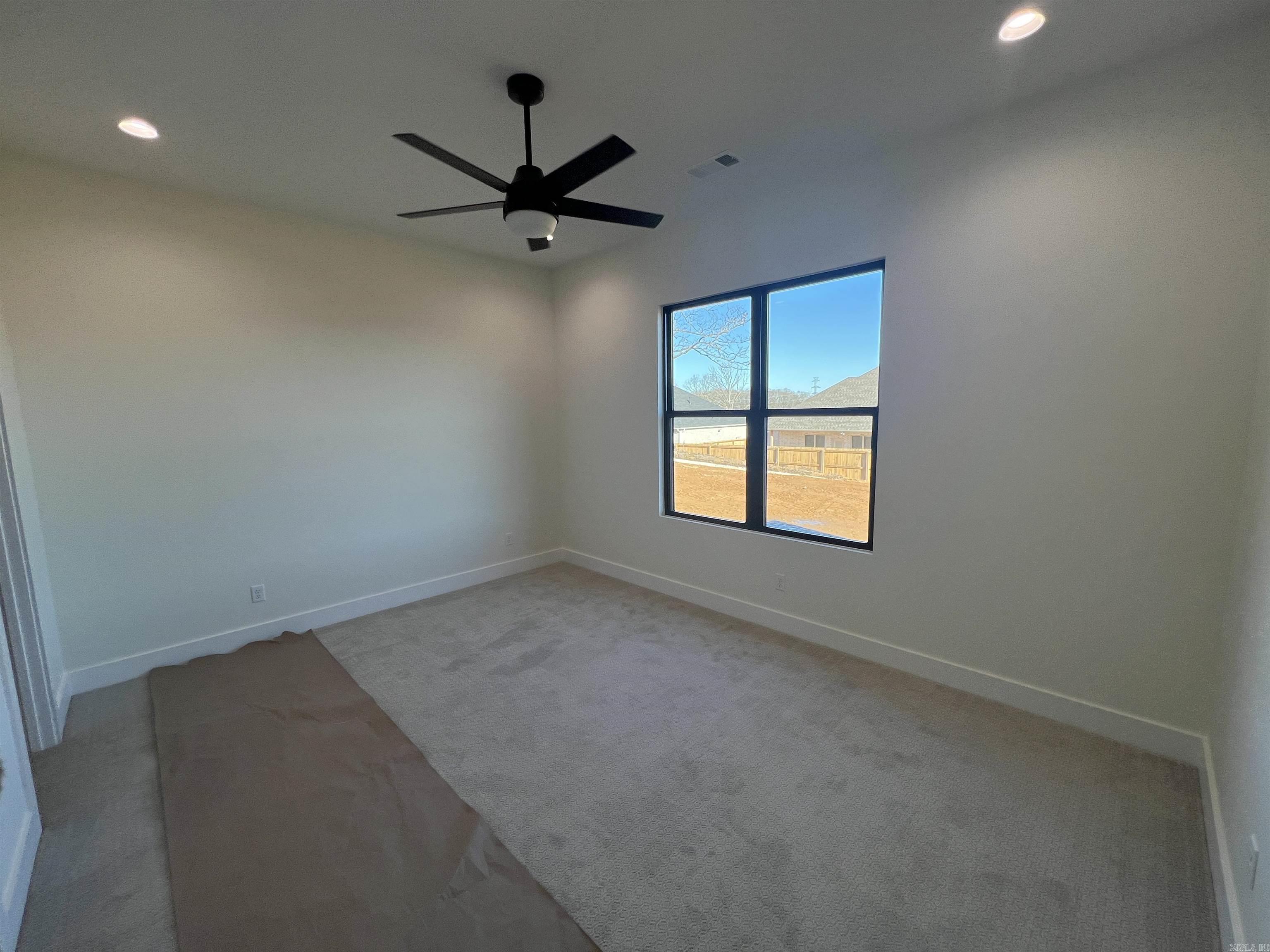 MILLERS GLENN - Residential