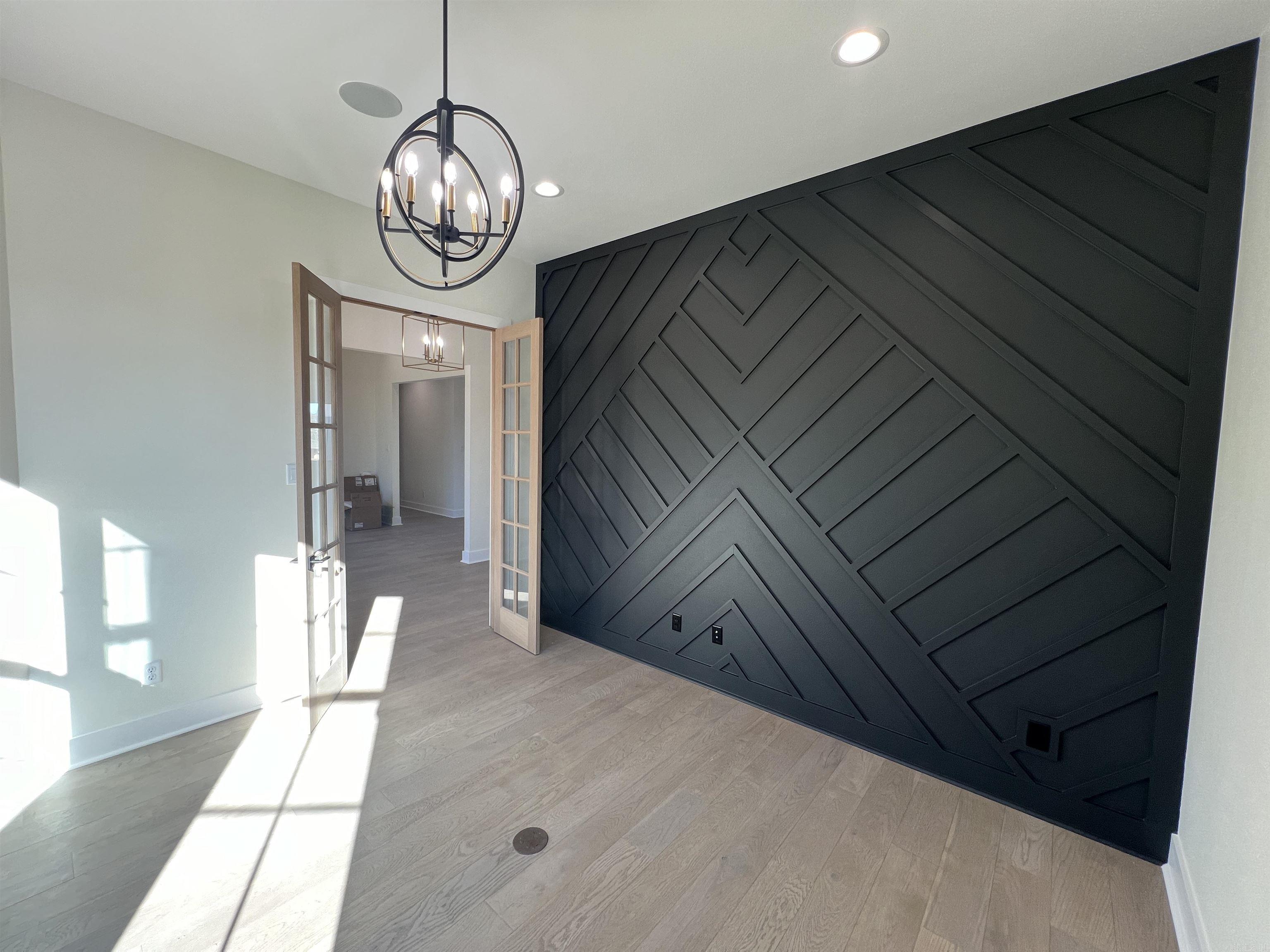 MILLERS GLENN - Residential