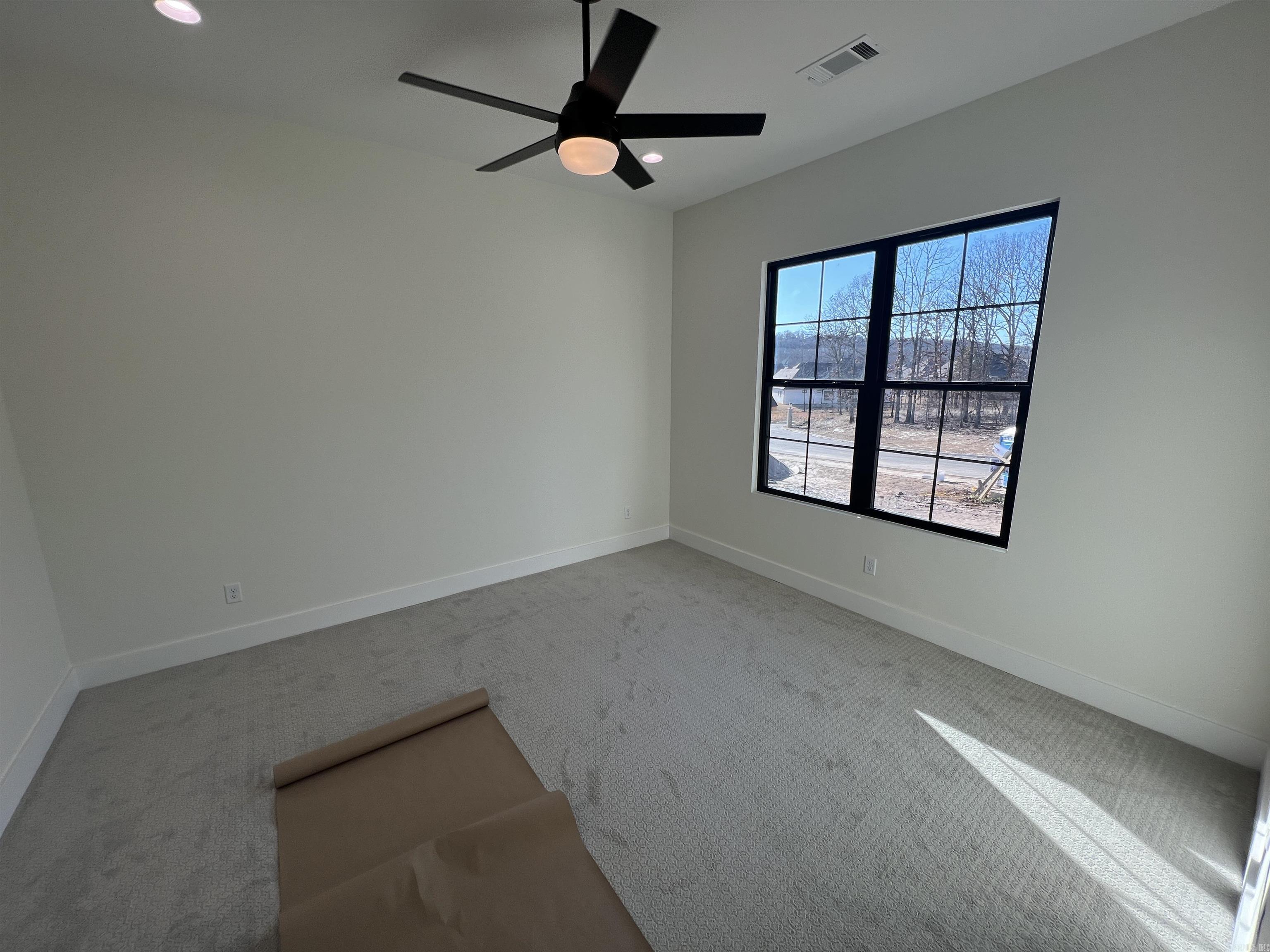 MILLERS GLENN - Residential