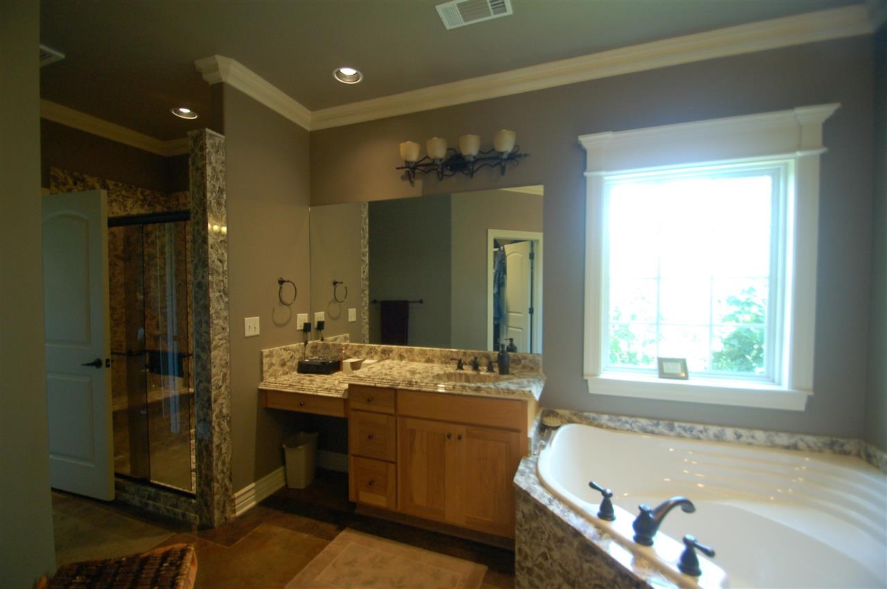 Eagle Ridge - Residential